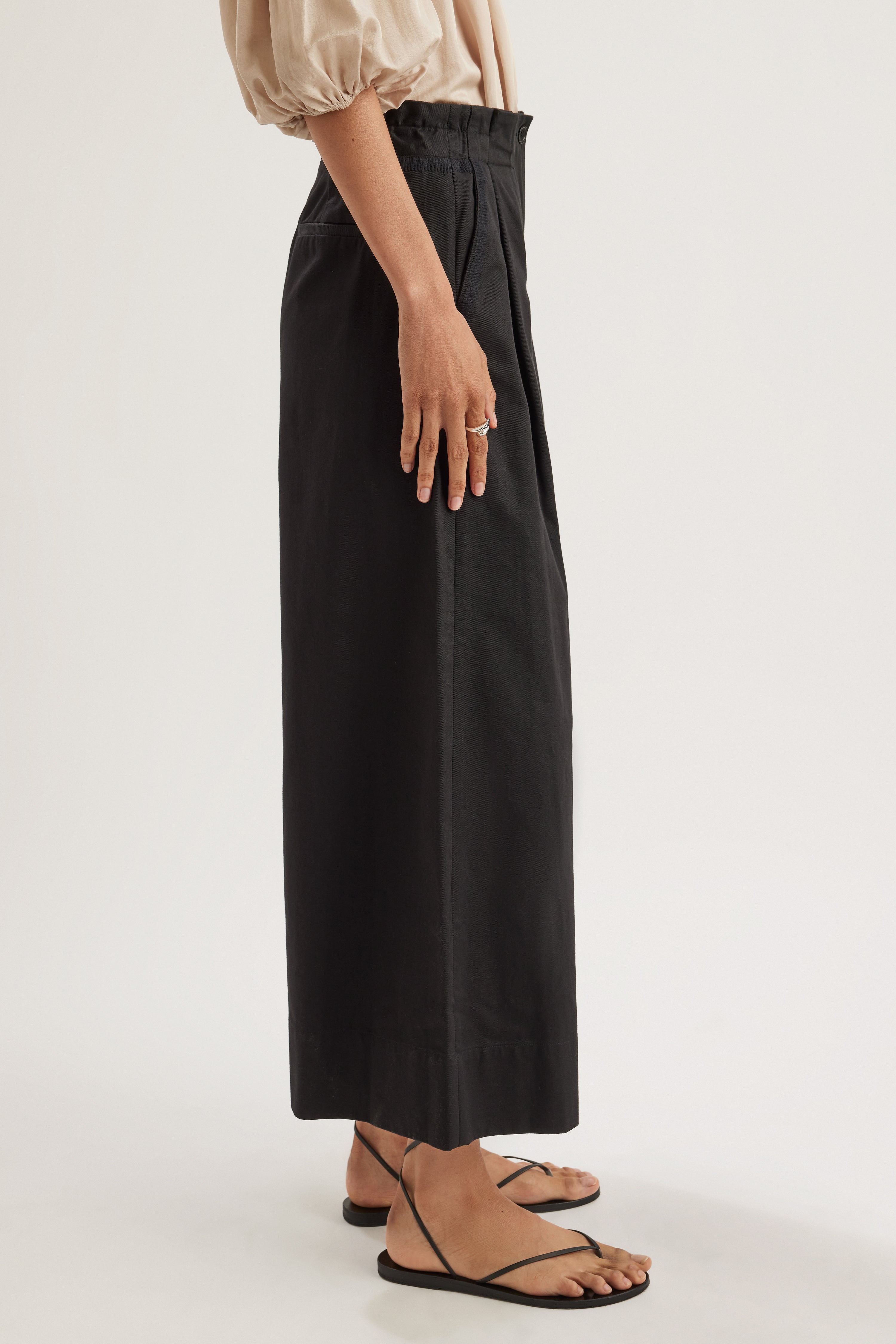 Sargent Emb Pant in Black