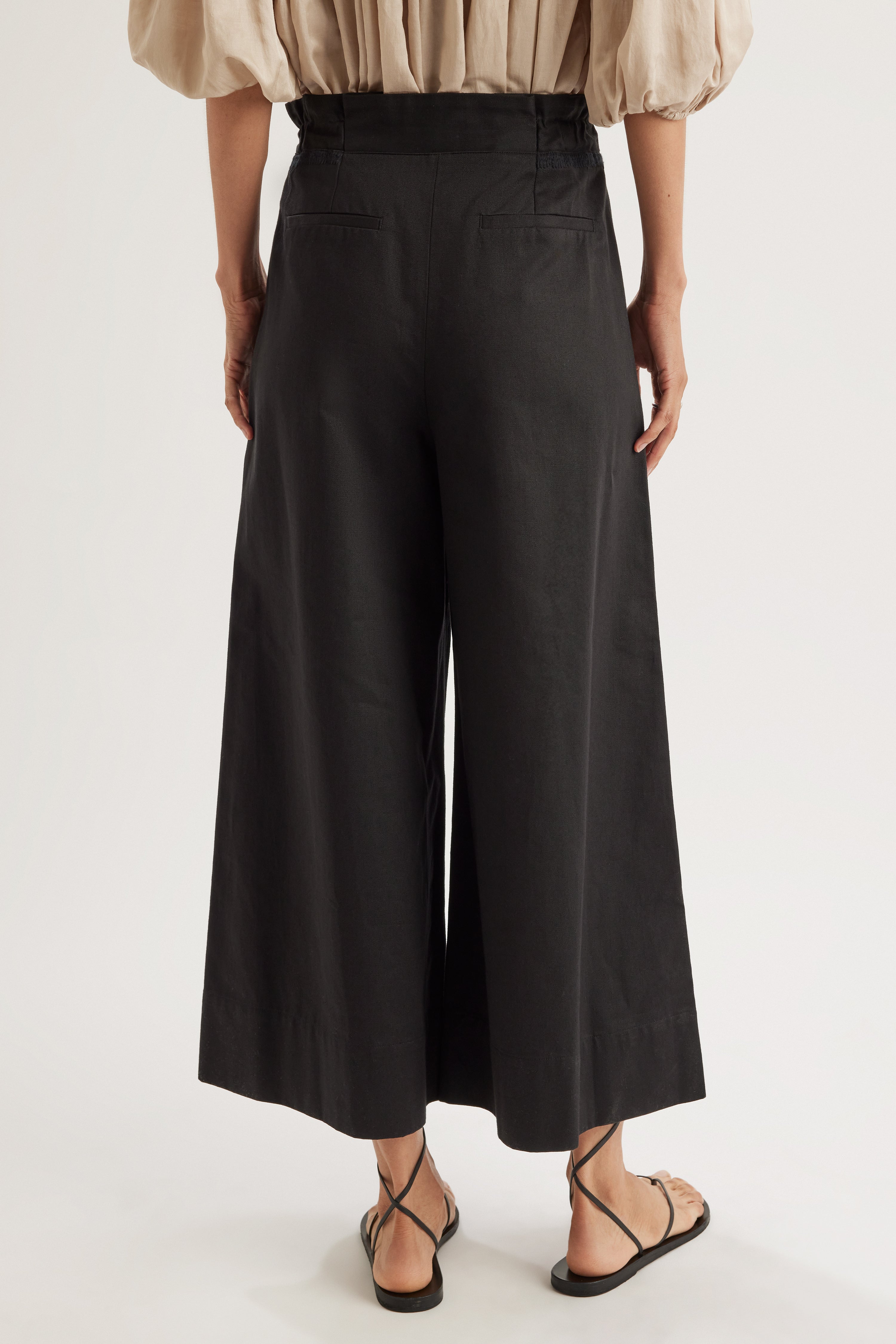 Sargent Emb Pant in Black
