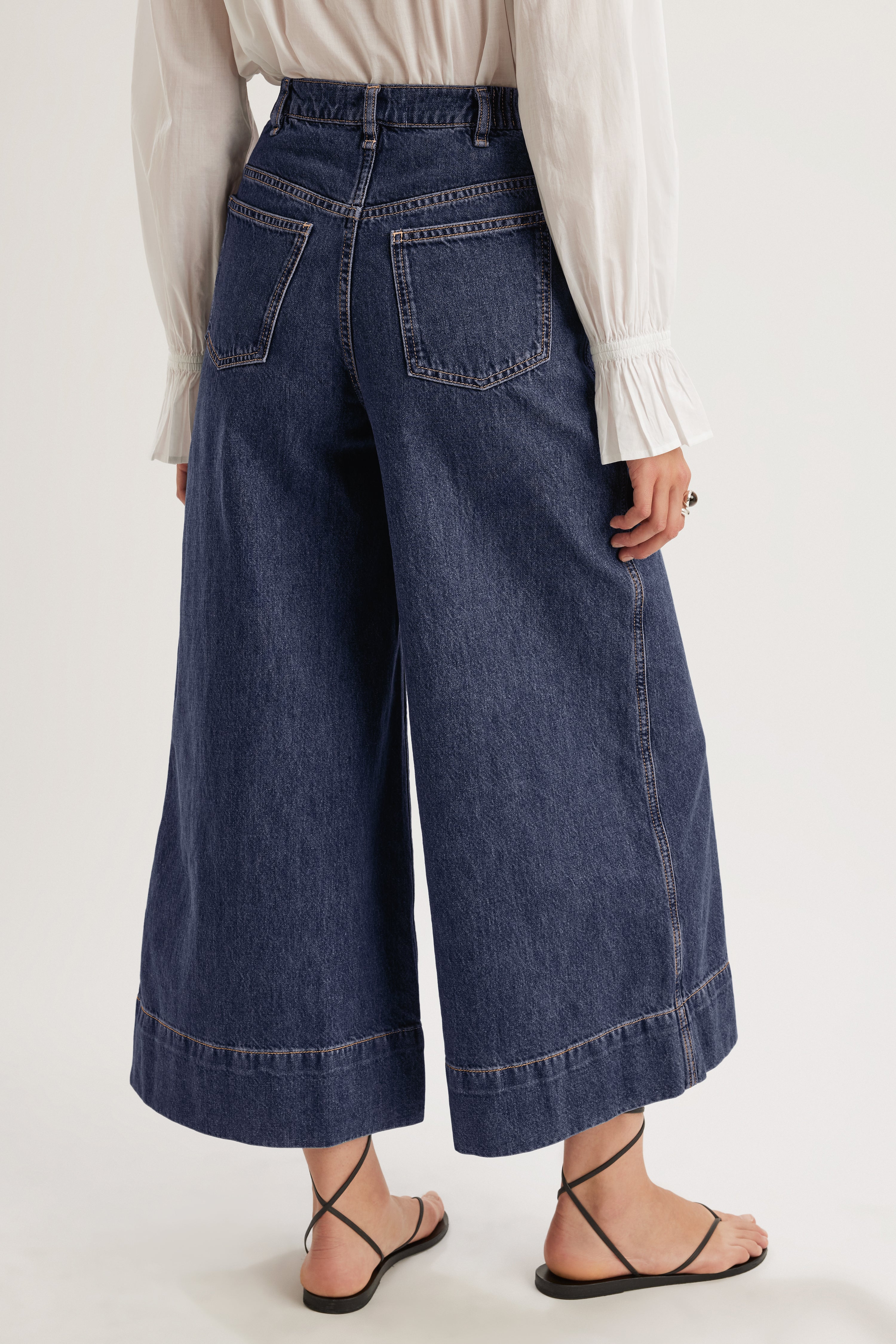 Violette Jean in Dark Wash