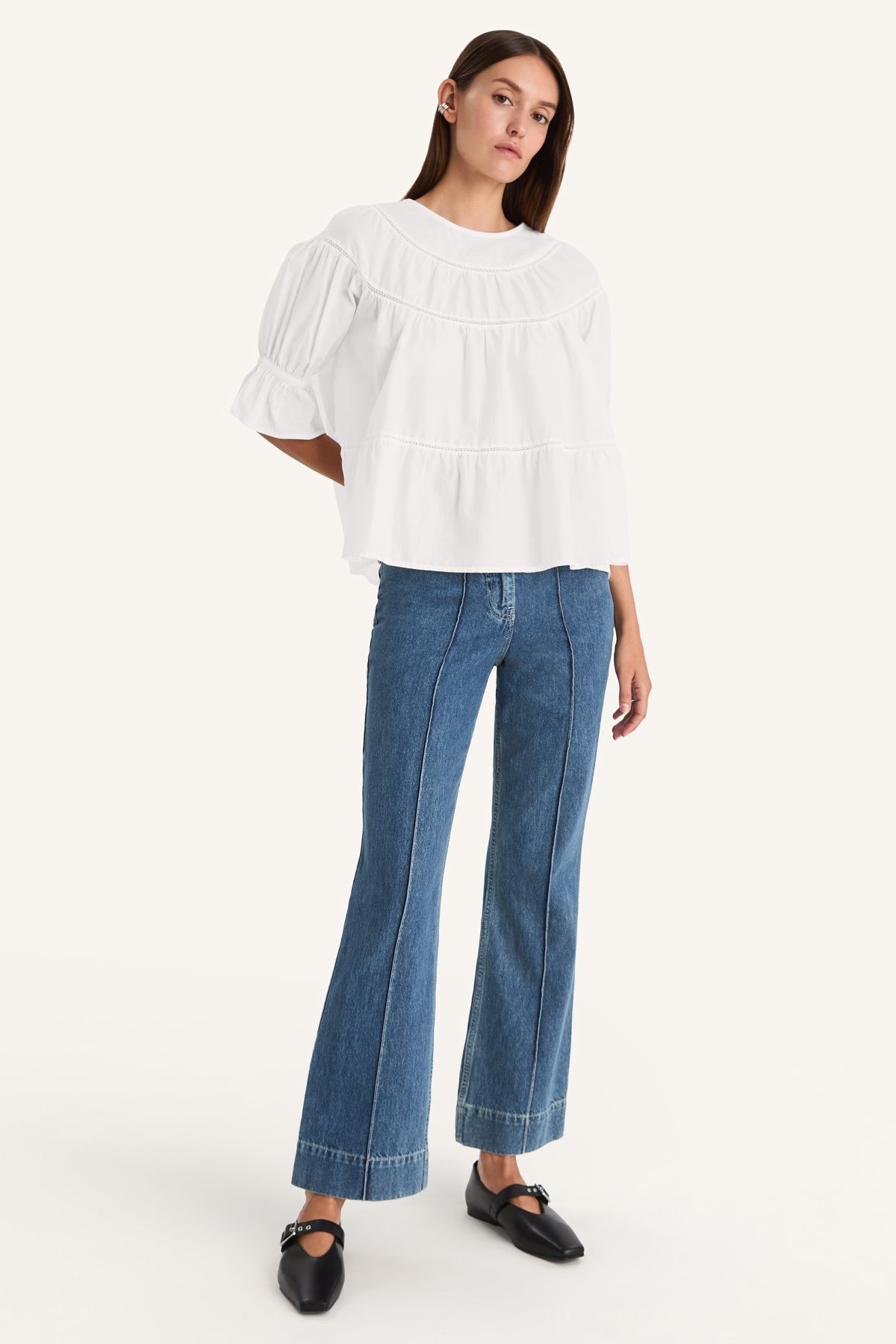 Beacon Jean in Mid-Blue Wash
