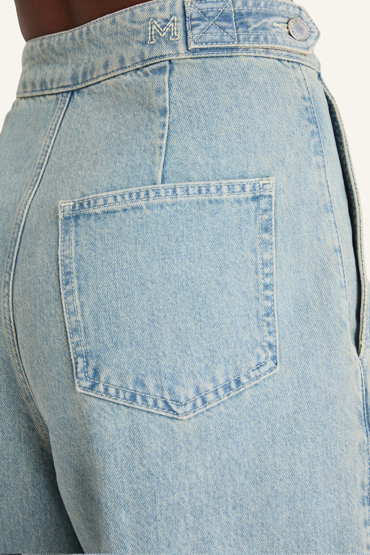 Tribeca Jean in Light Wash