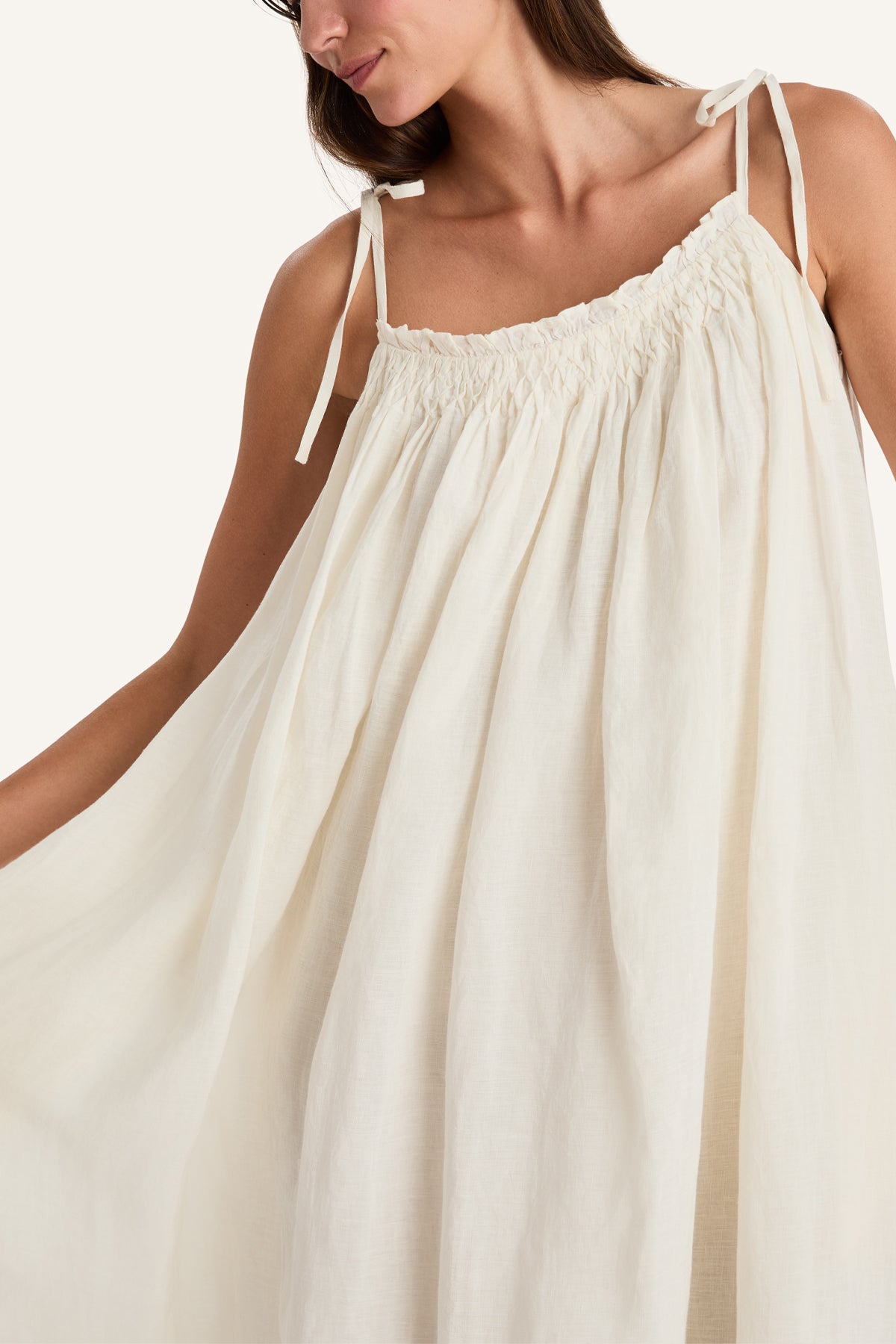 Laurus Dress in Dune