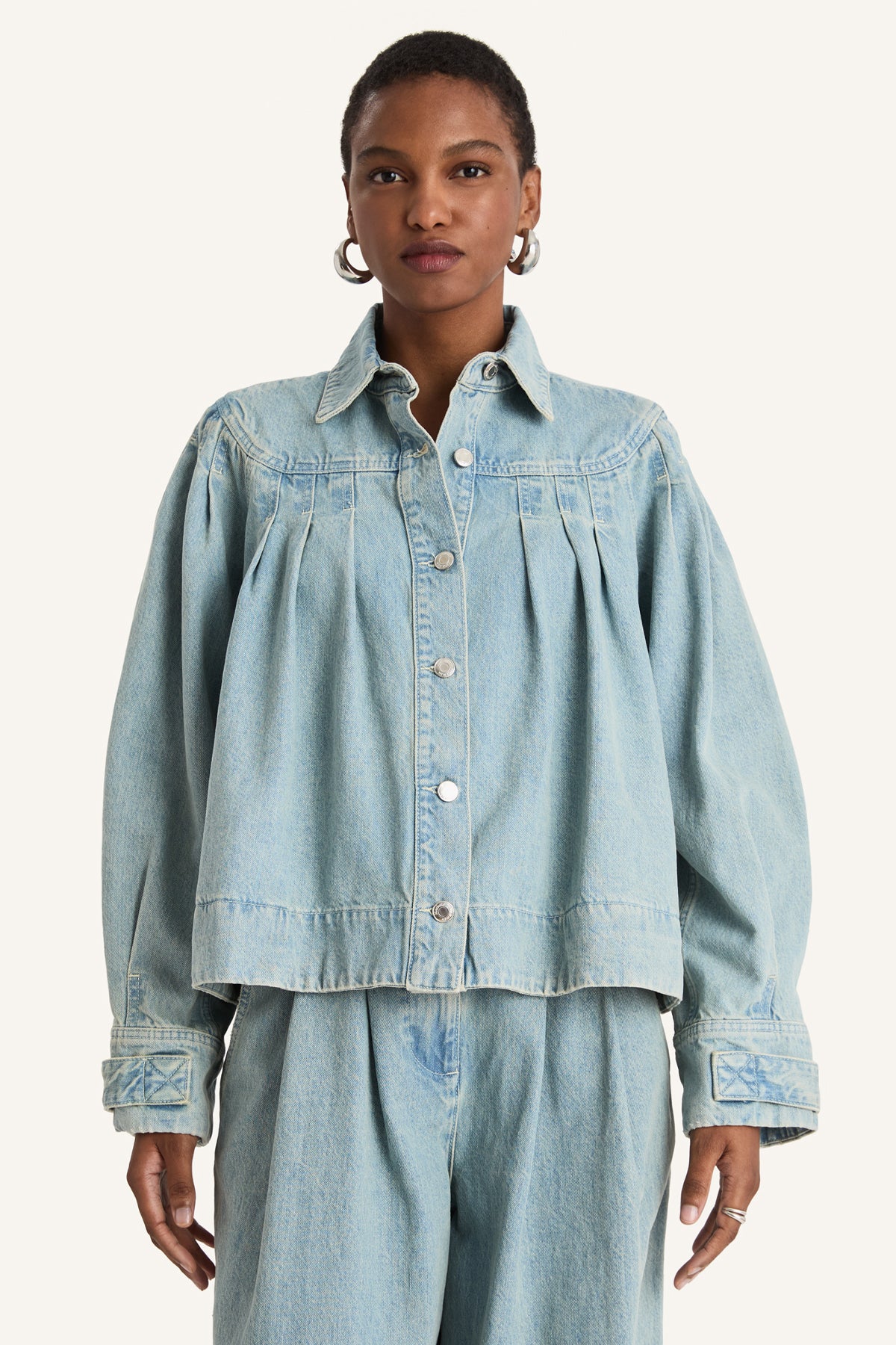 Easton Jacket in Light Wash