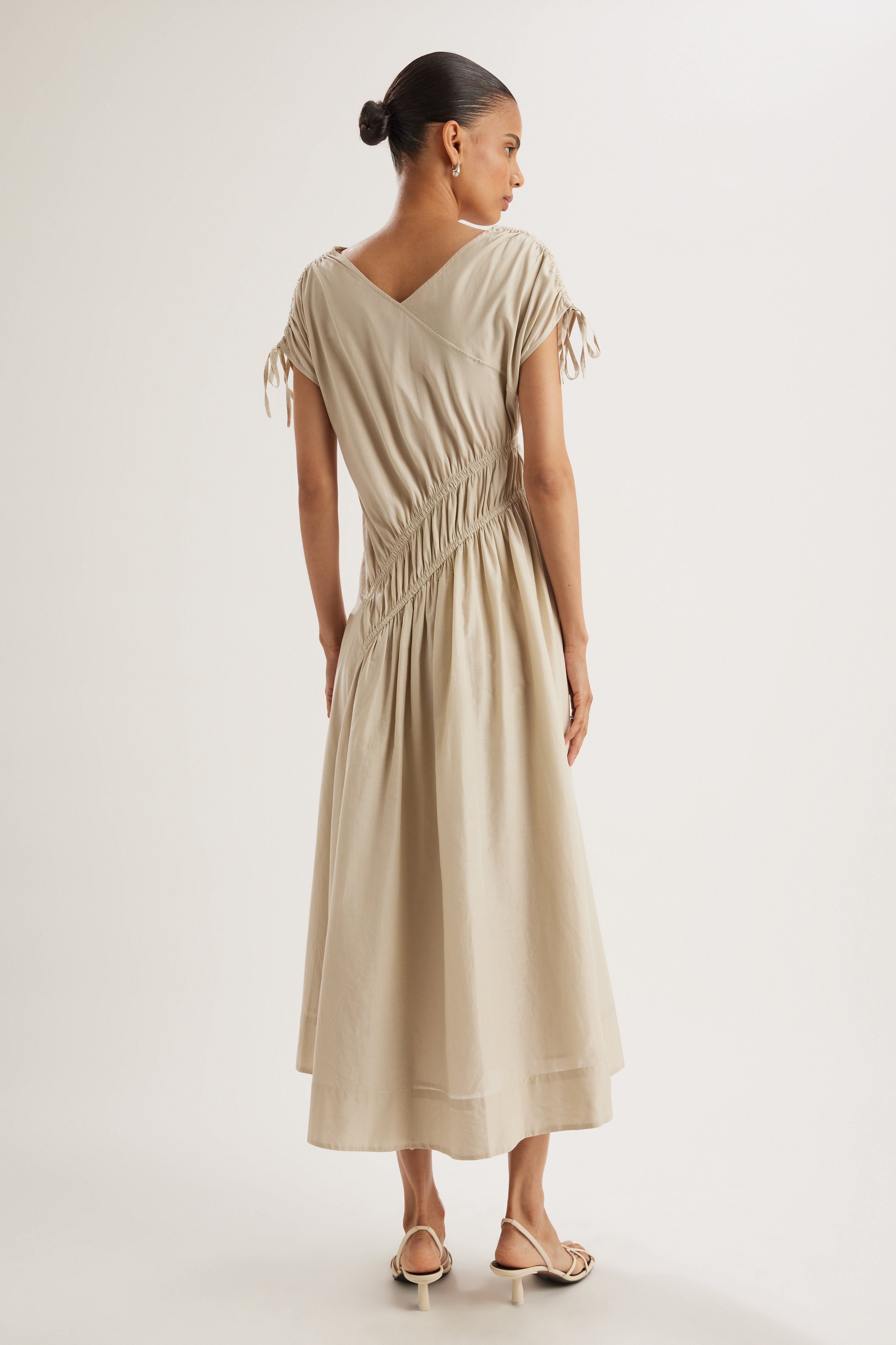 Zephyr Dress in Ivory