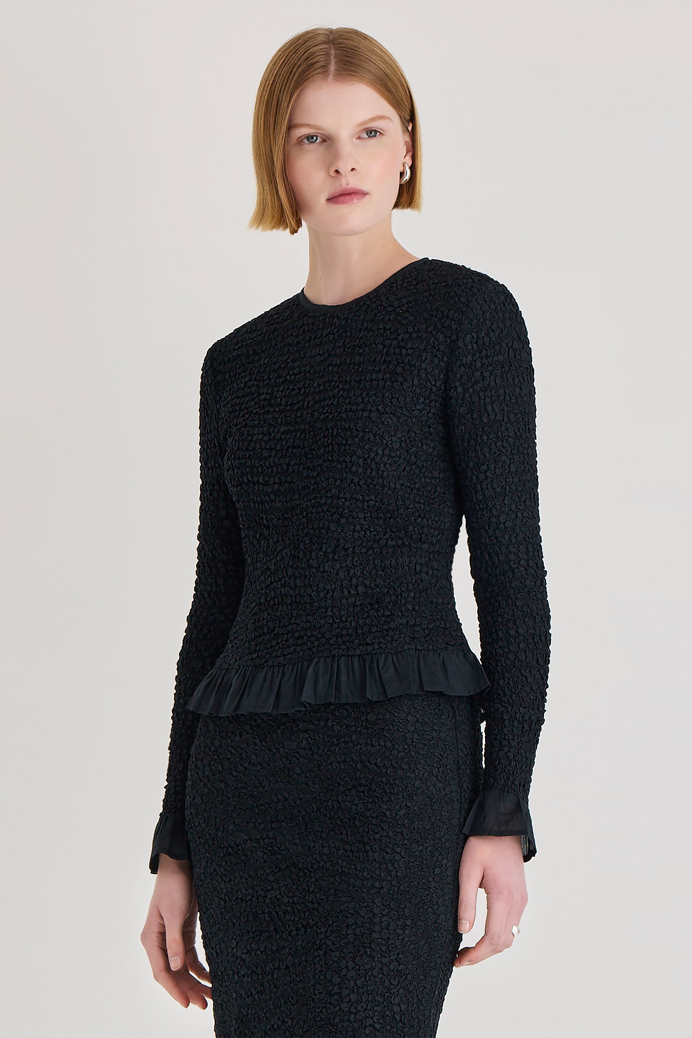 Verdure Top in Black
