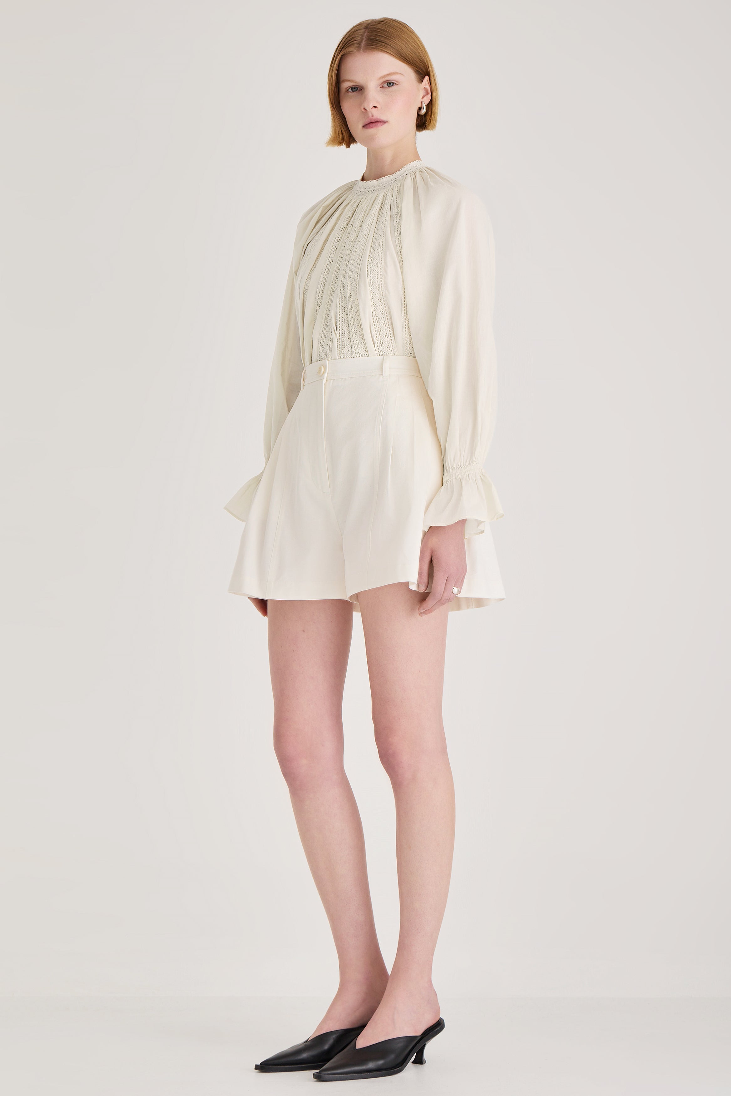 Maija Top in Opaline