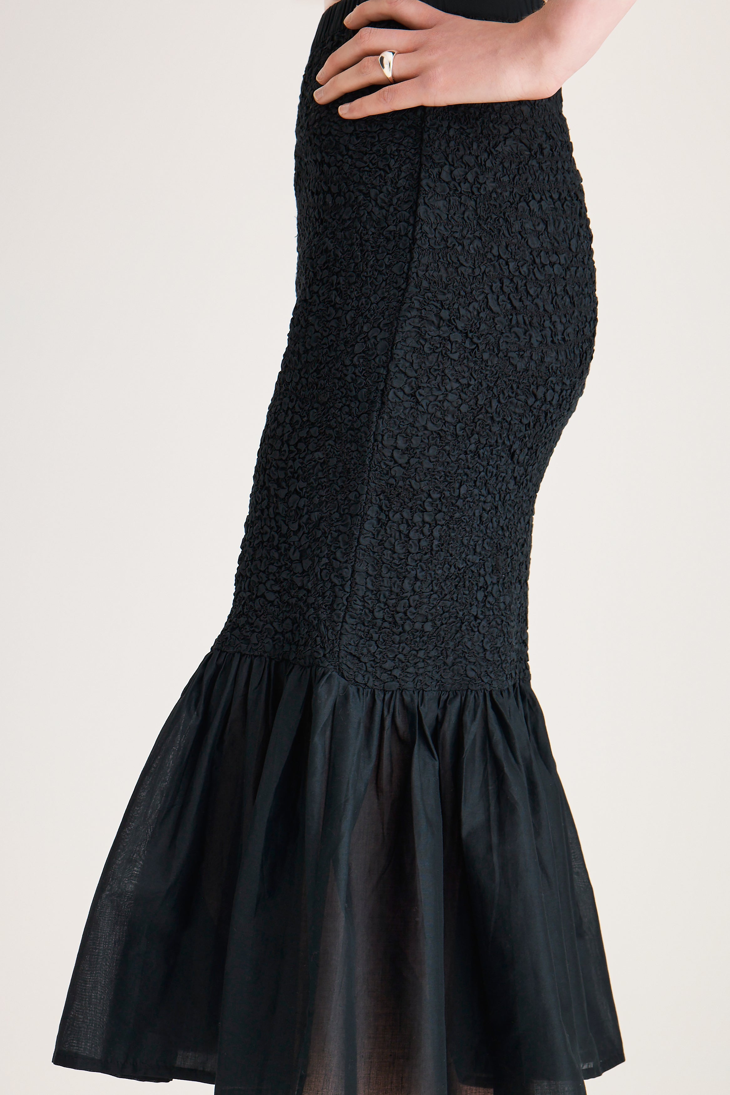 Miyu Skirt in Black
