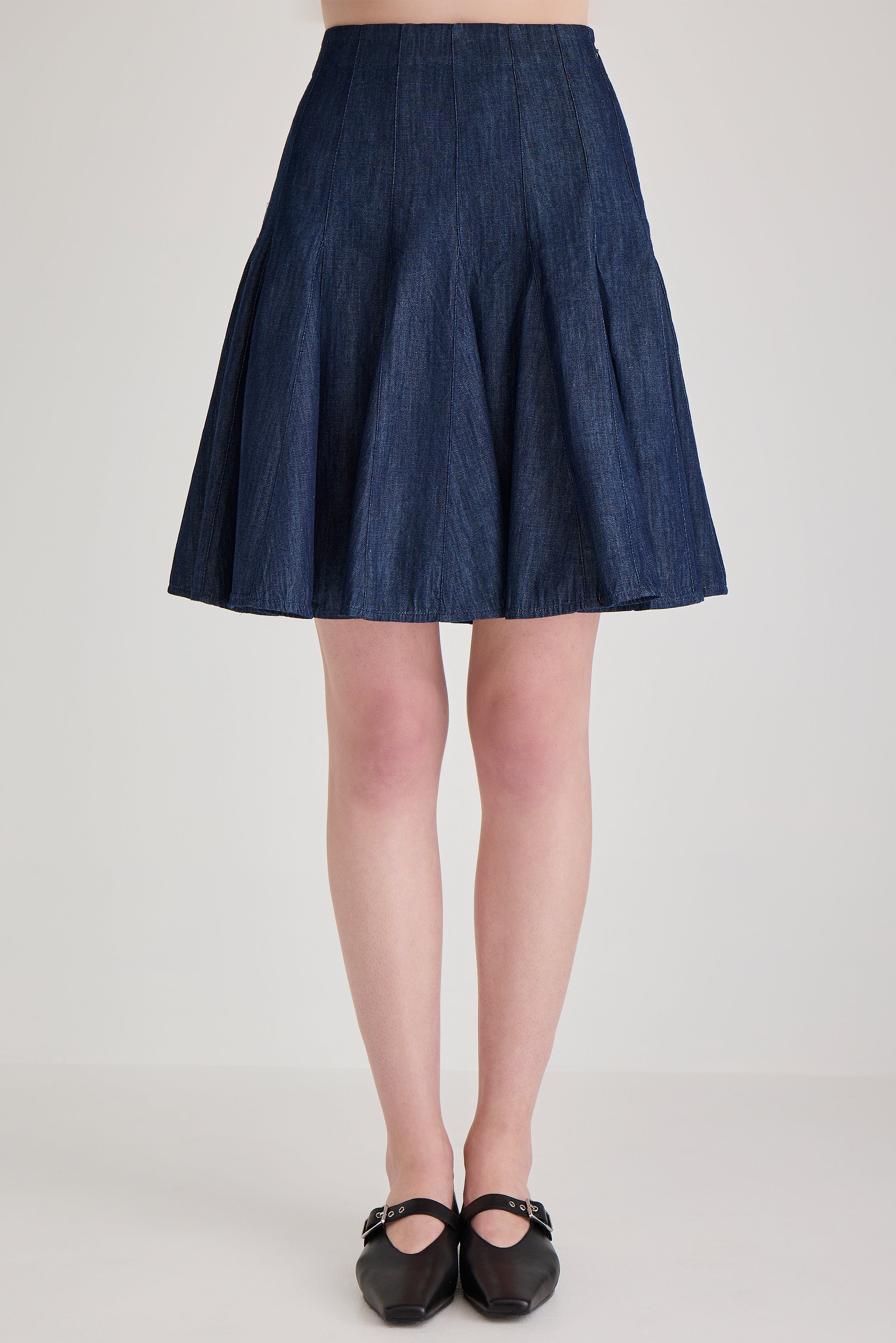 Mika Skirt in Dark Wash