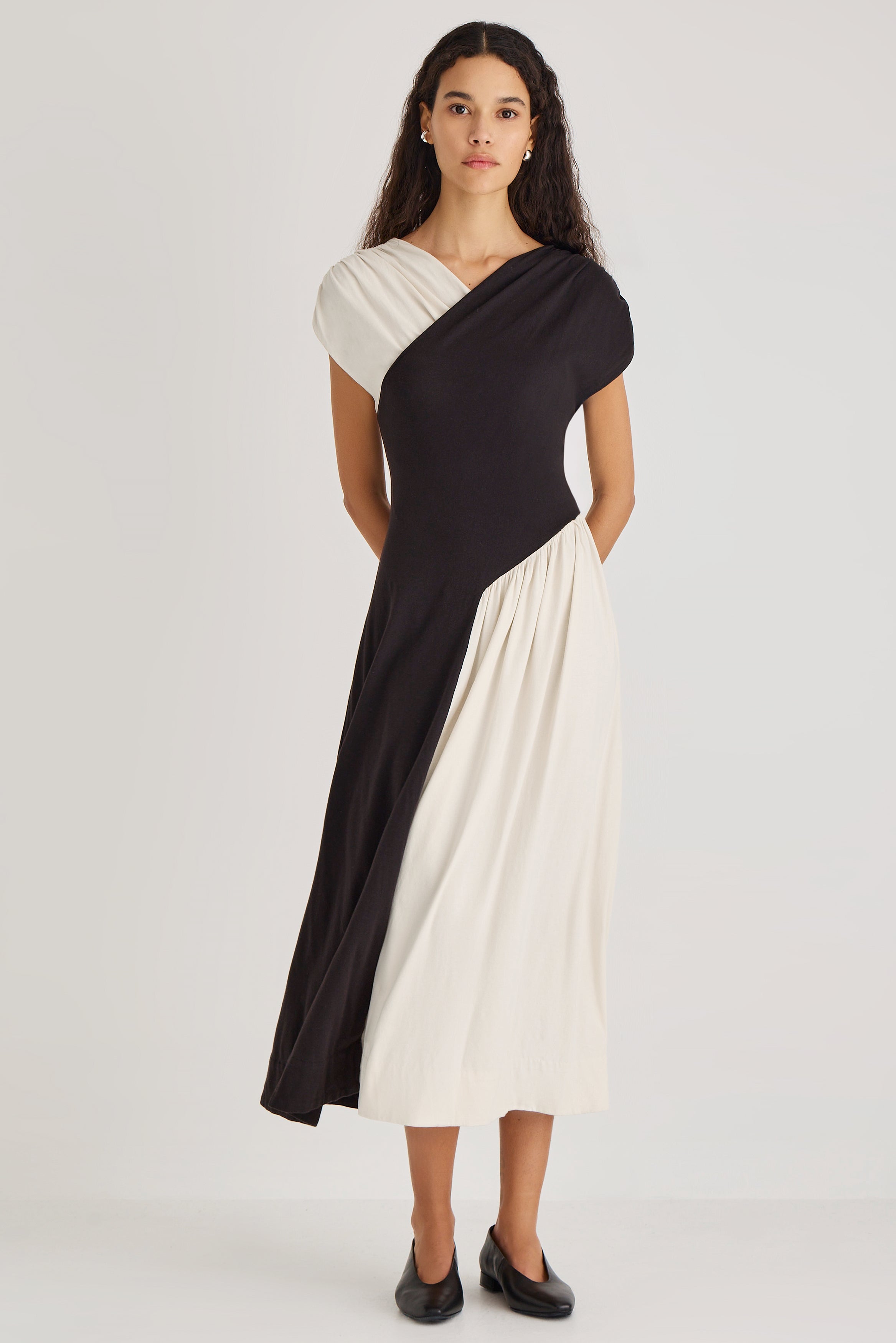 Hinoki Dress in Black Opaline Combo