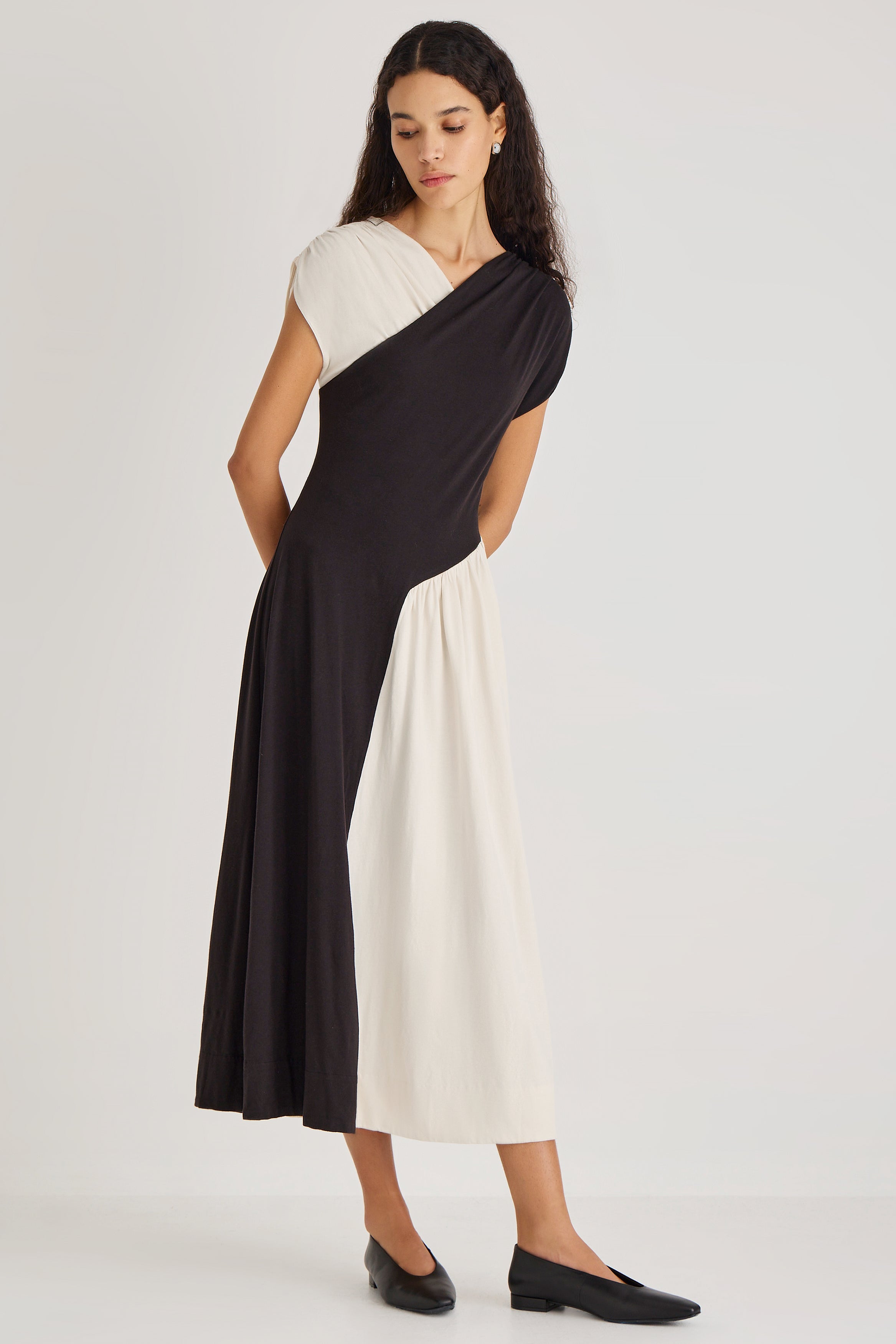 Hinoki Dress in Black Opaline Combo