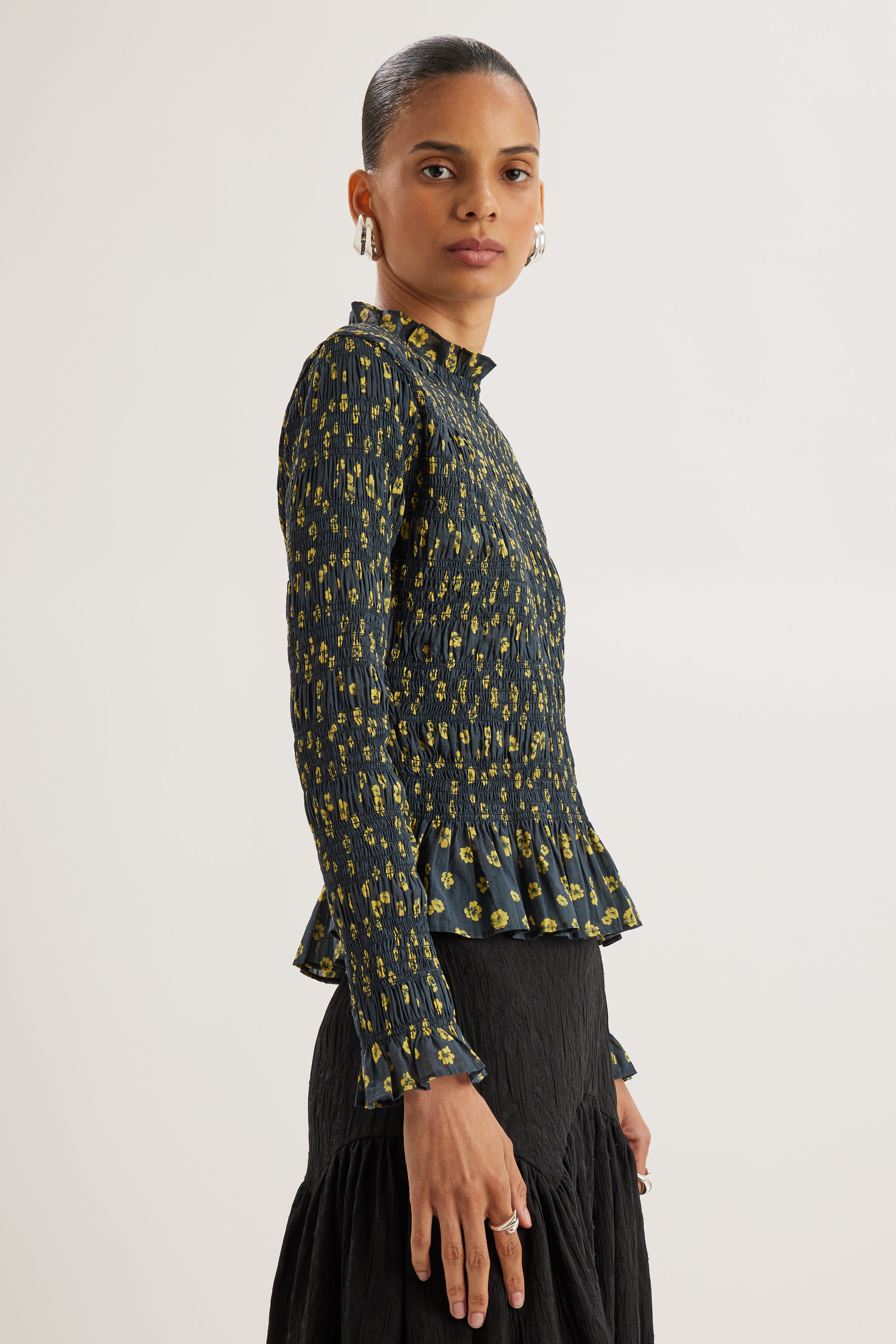 Norra Top in Lemon Navy Floral Print