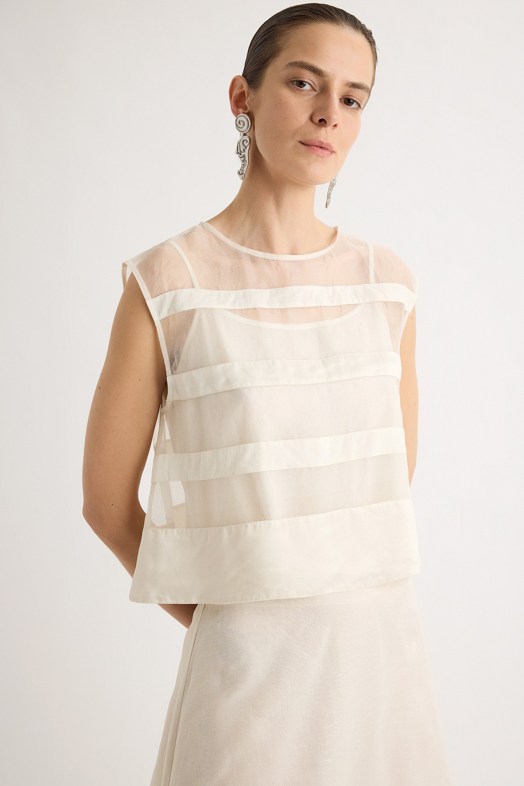 Roma Top in Chalk