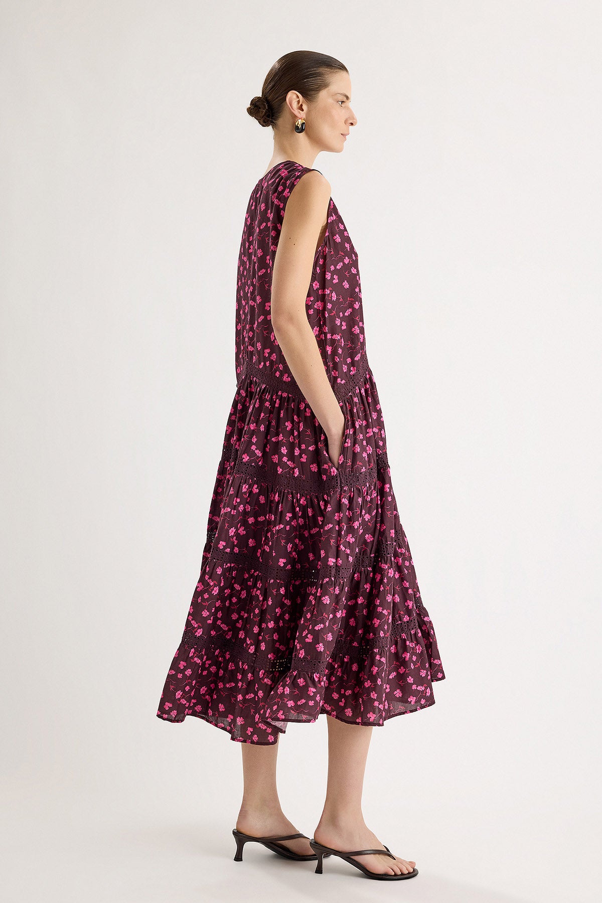 Wallis Dress in Berry Floral Print