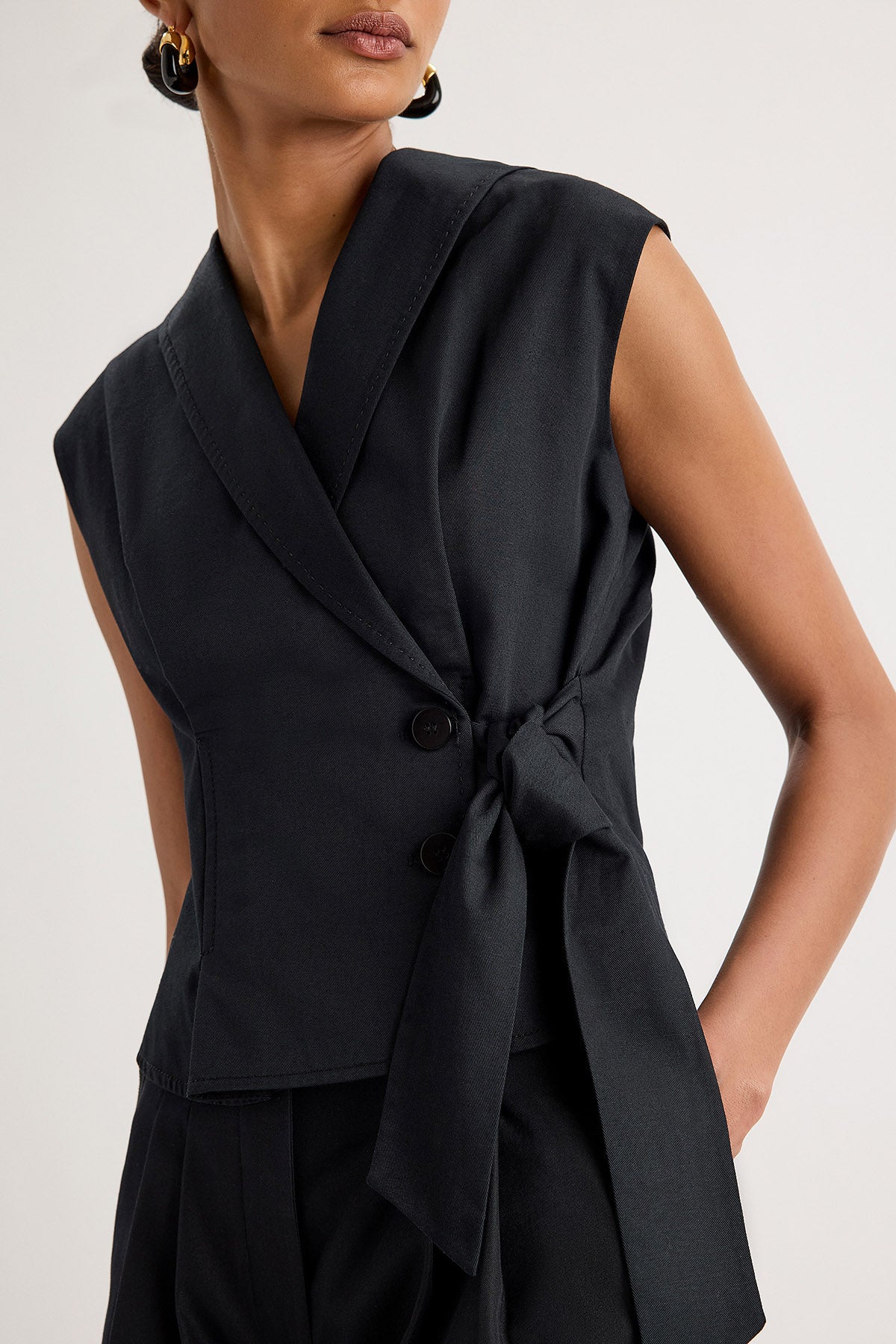 Aura Top in Black