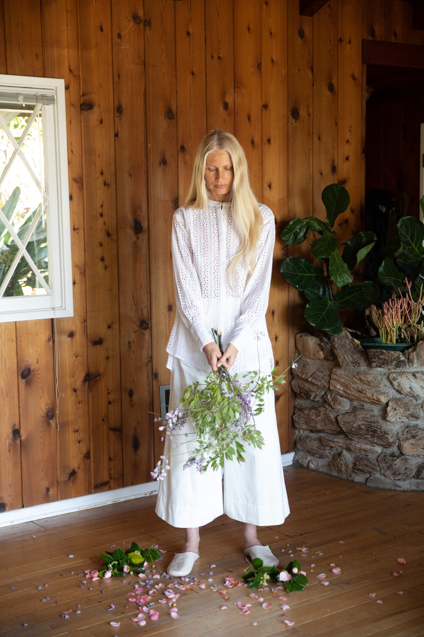 Sargent Emb Pant in Ivory