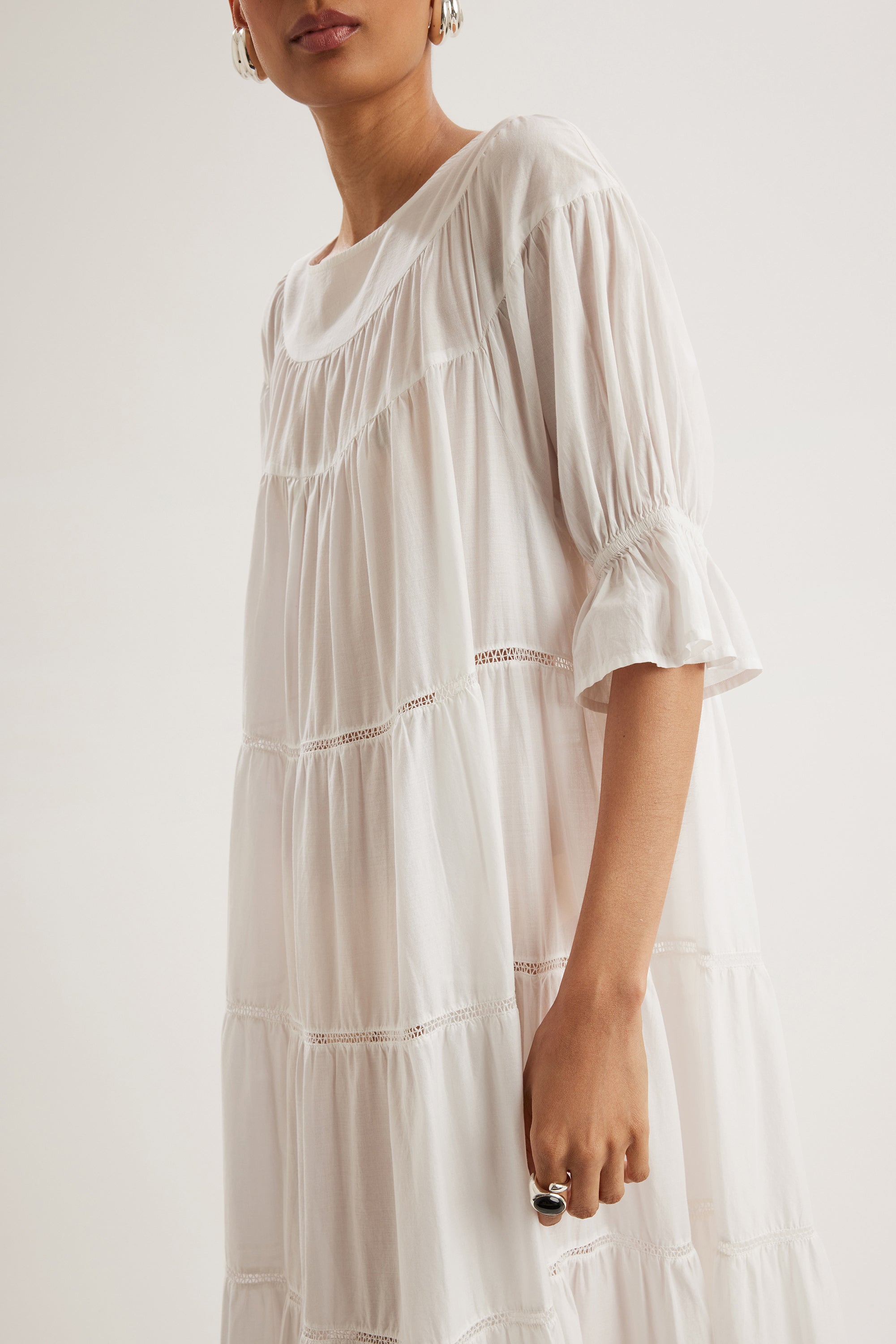 Paradis Dress in White