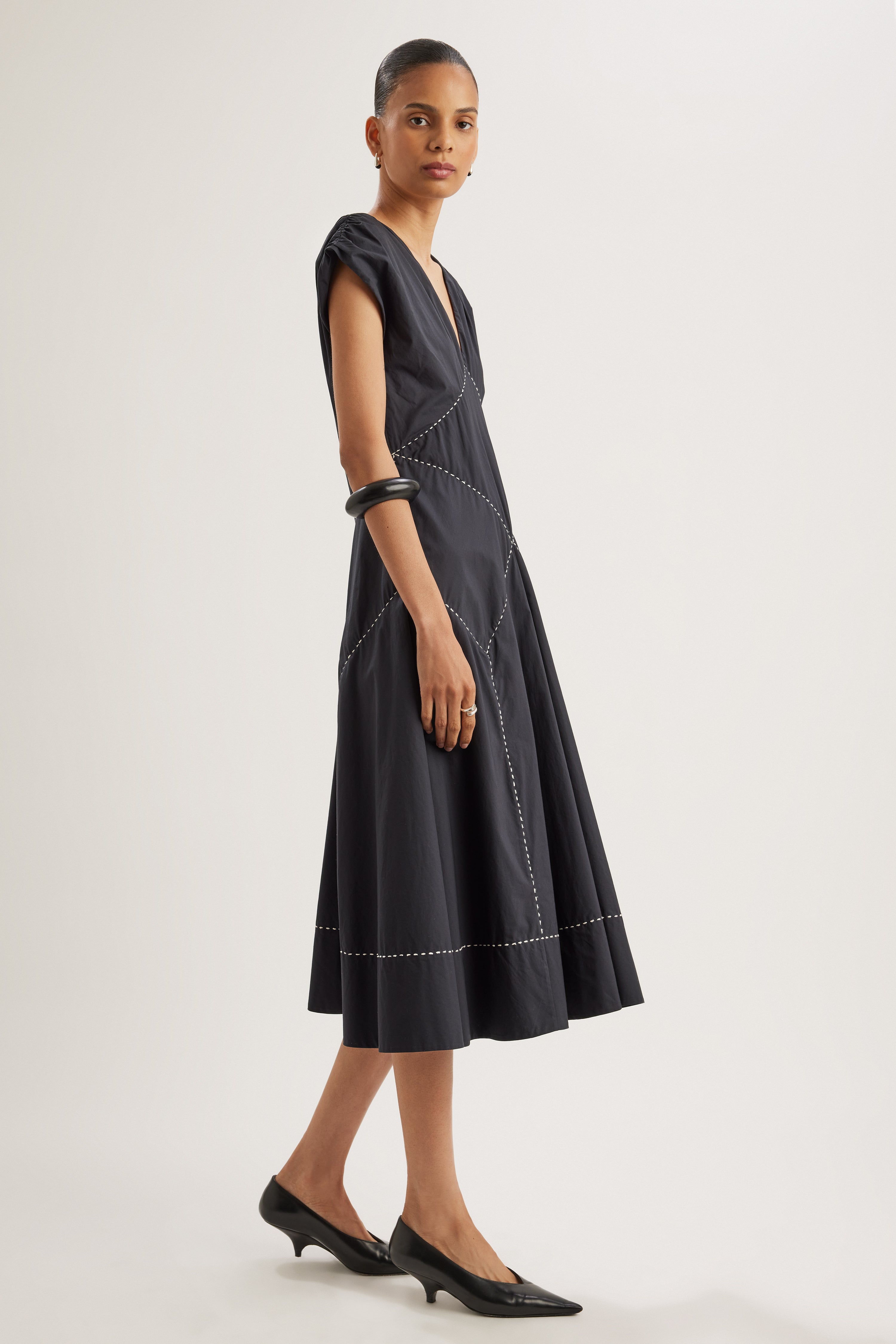 Skane Dress in Black