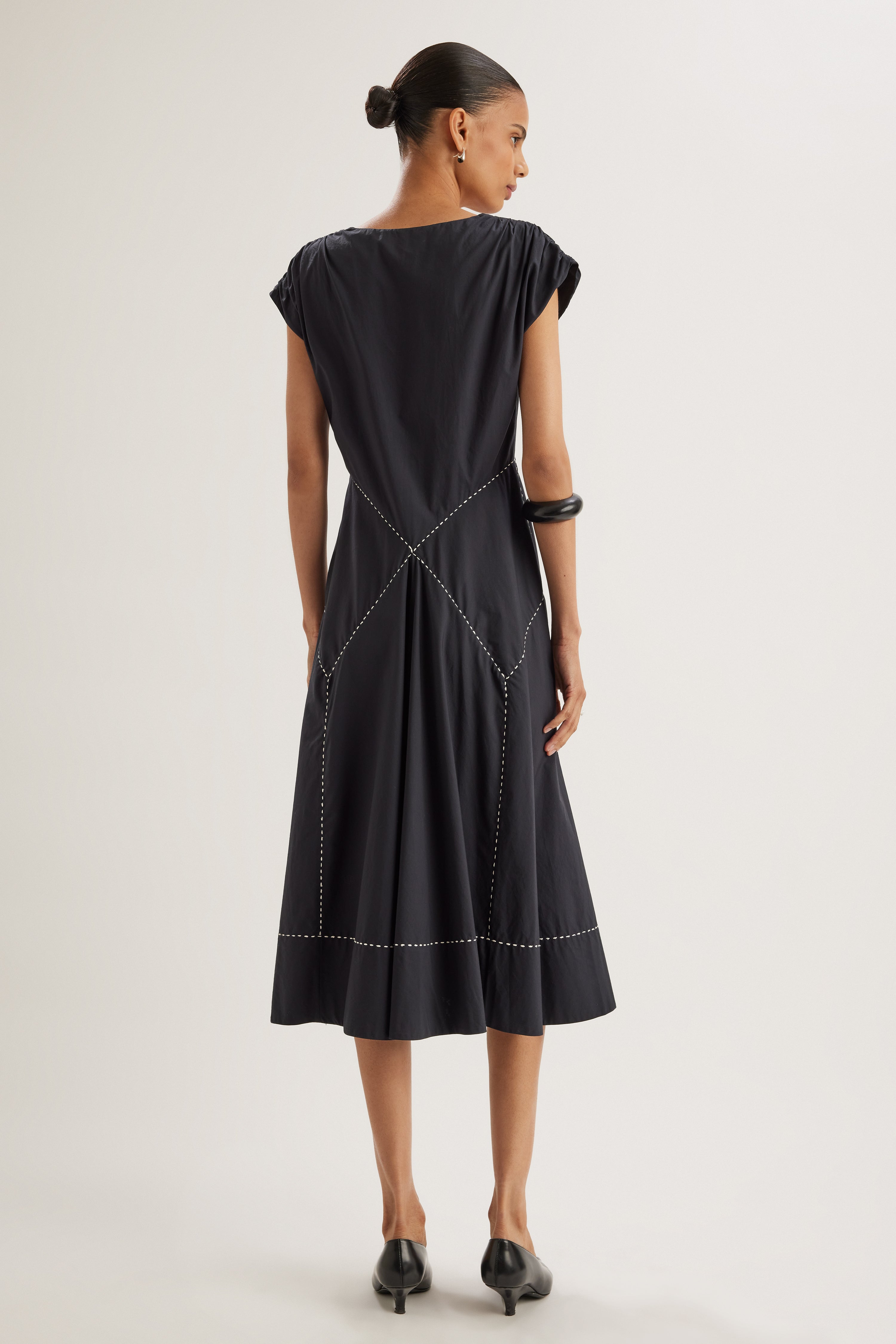 Skane Dress in Black