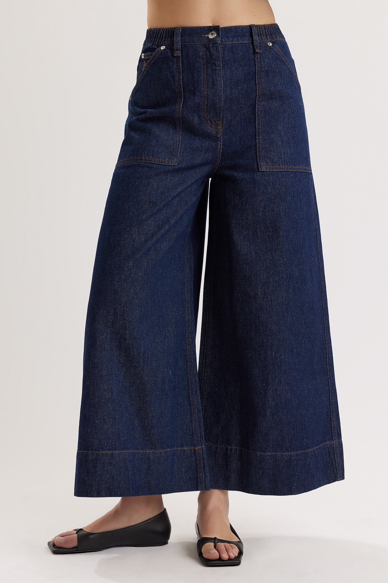 Violette Jean in Dark Wash