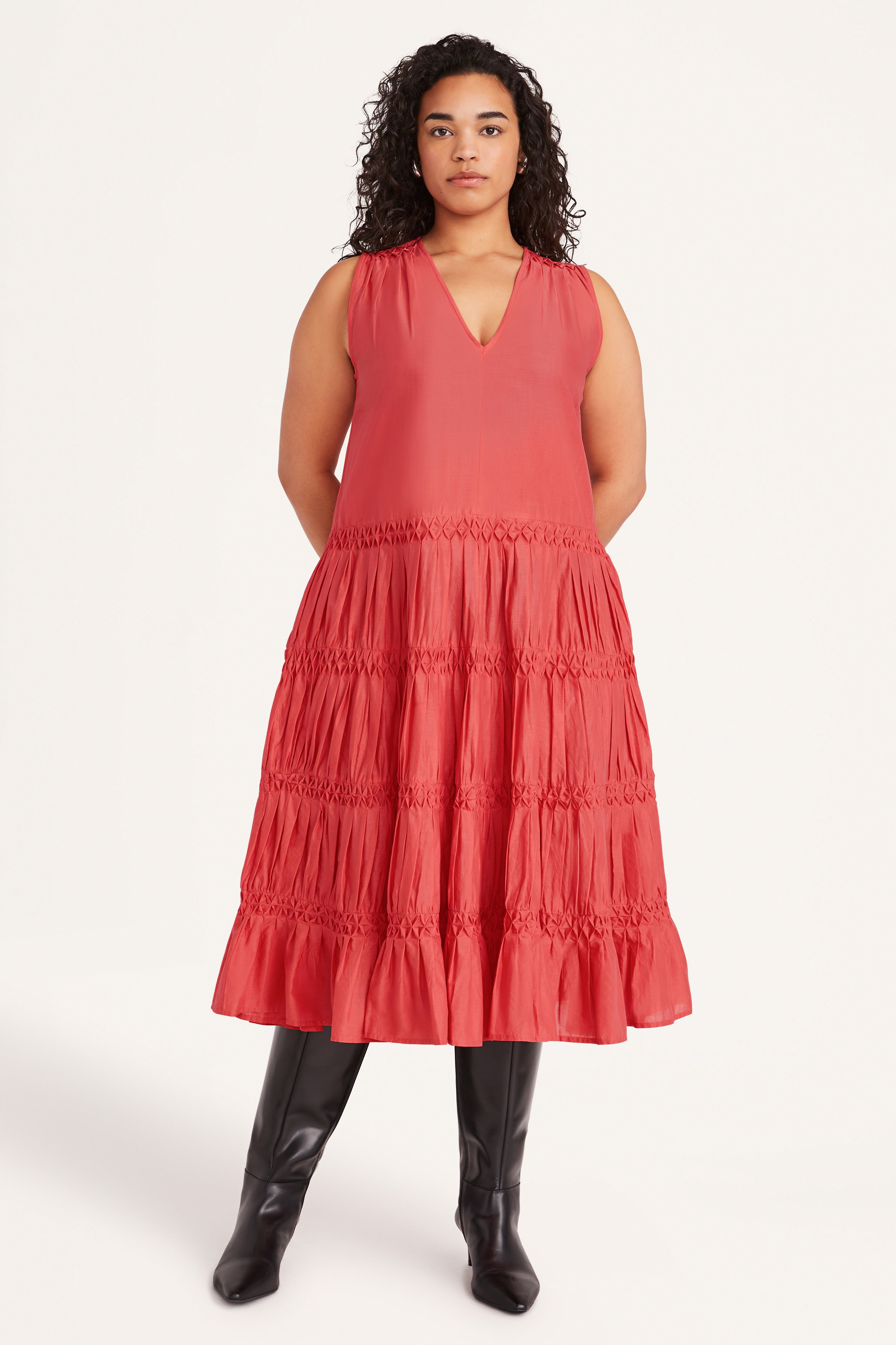 Wallis Smocked Dress in Geranium – Merlette