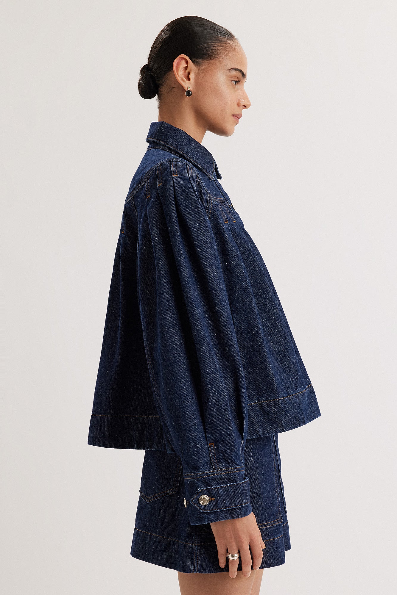 Easton Jacket in Dark Wash