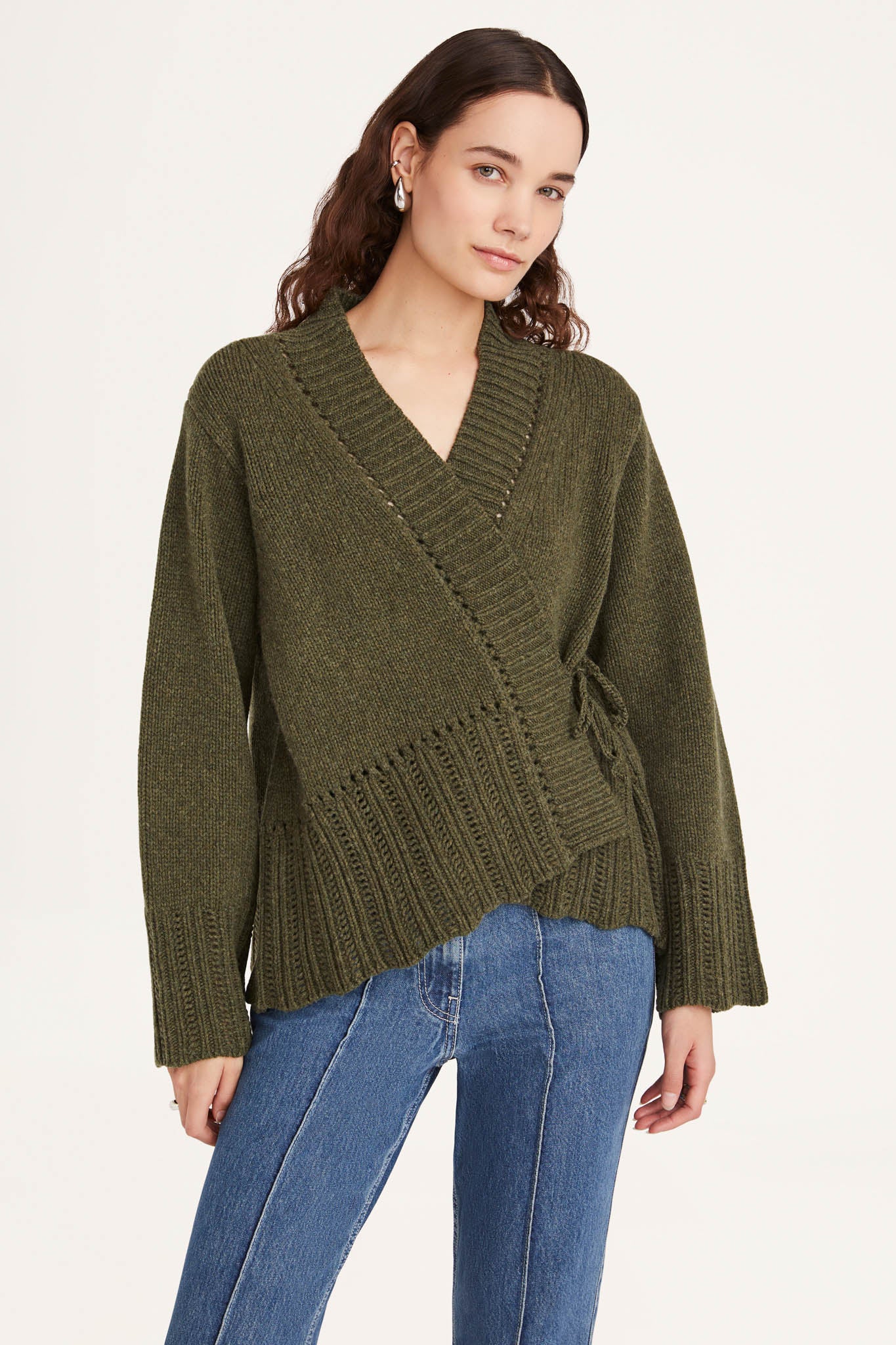 Nexilis Sweater in Moss