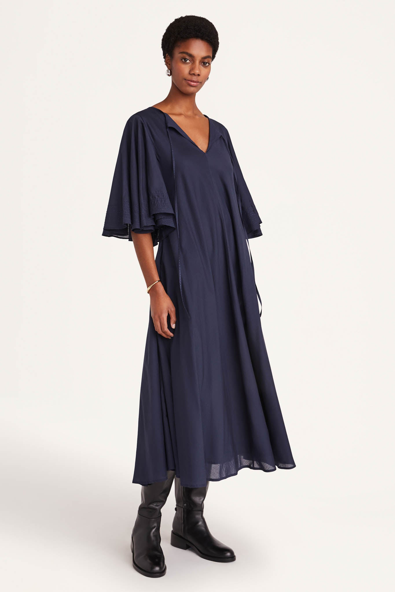 Lucerne Dress in Navy