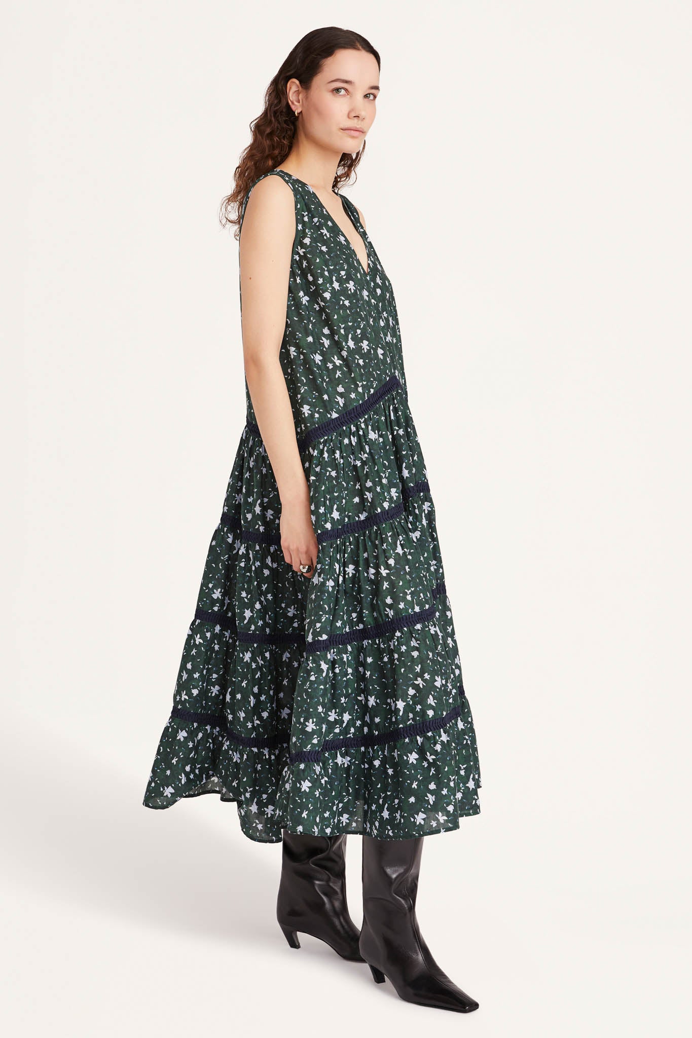Wallis Pintuck Dress in Forest Floral Print
