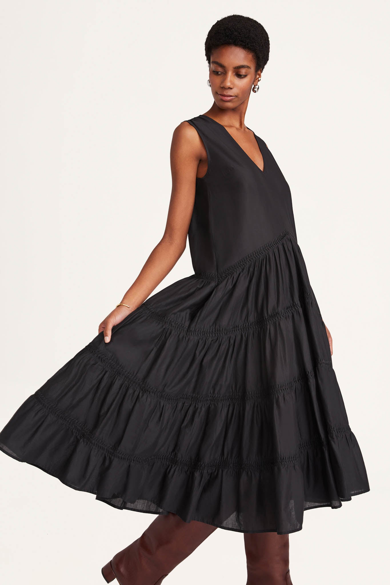 Wallis Pintuck Dress in Black