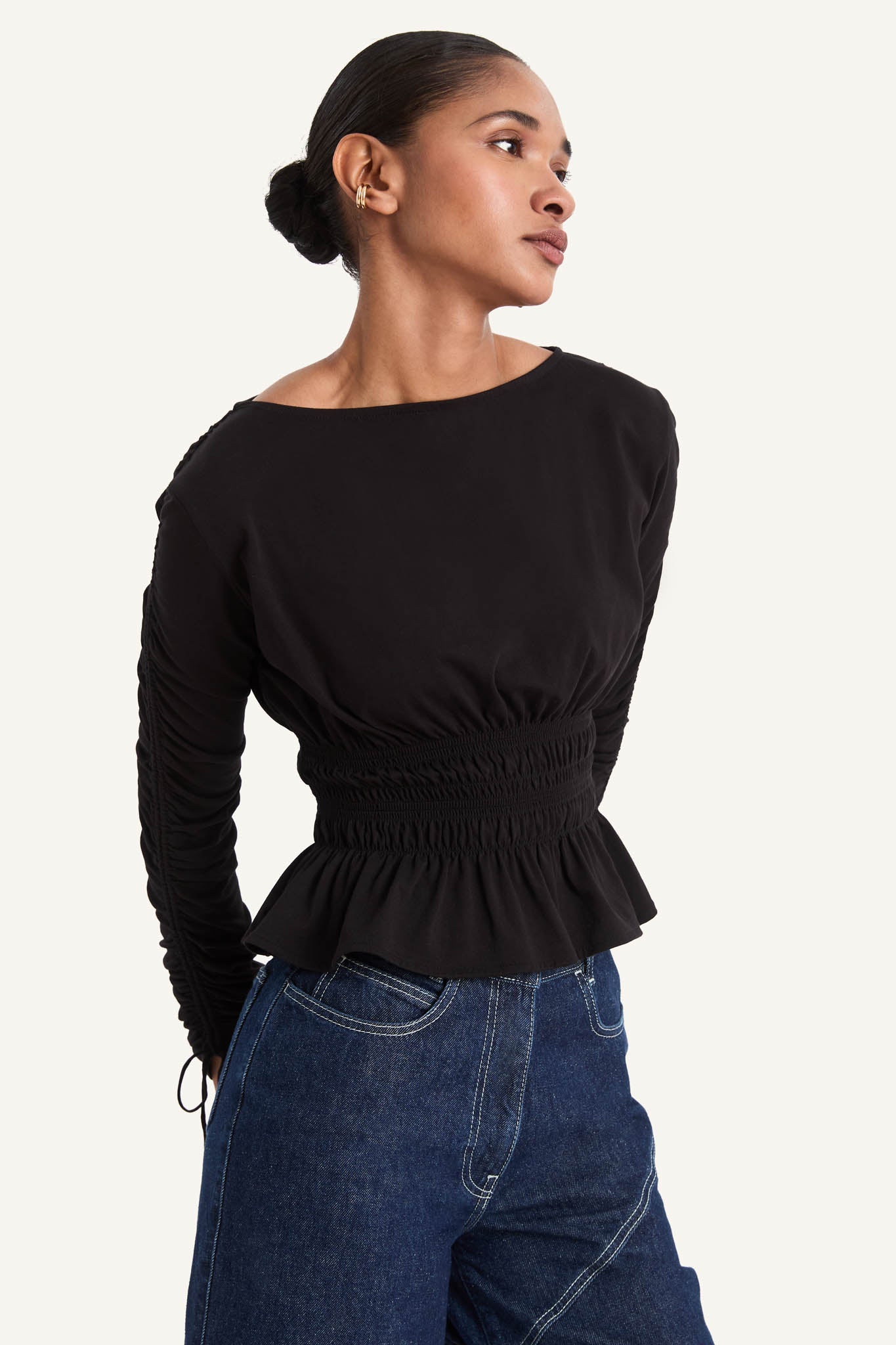 Mare Top in Black