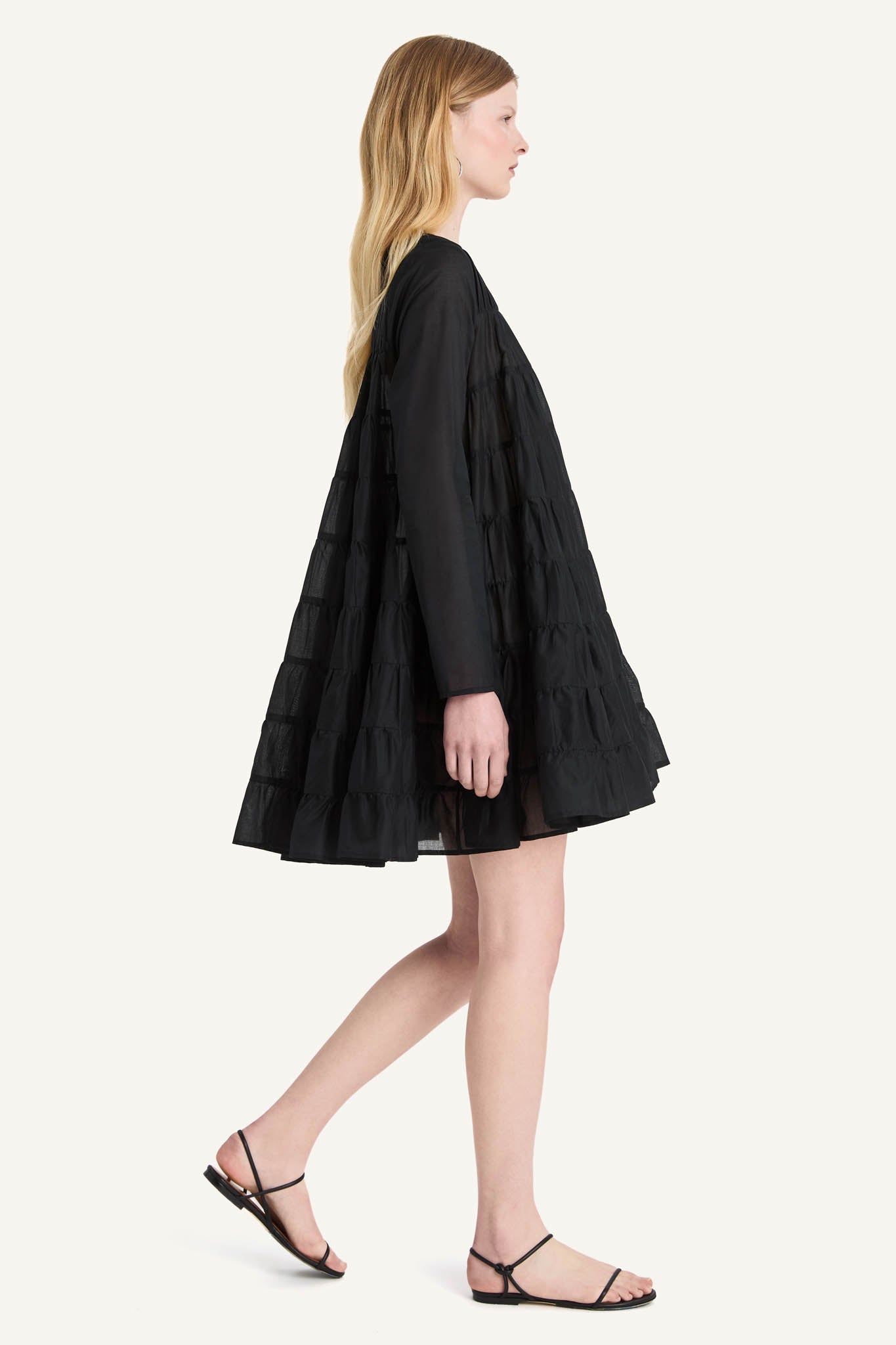 Solis Dress in Black