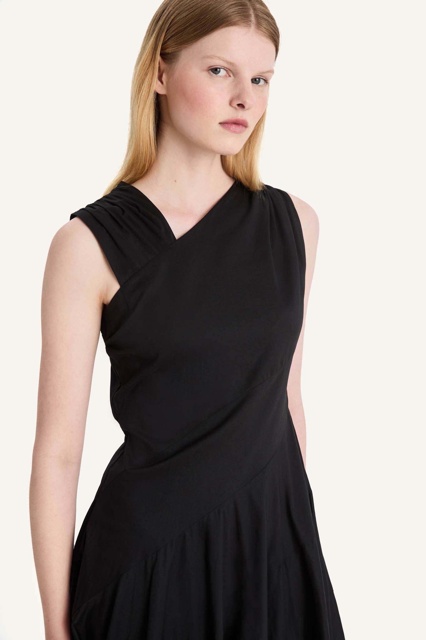 Luna Dress in Black