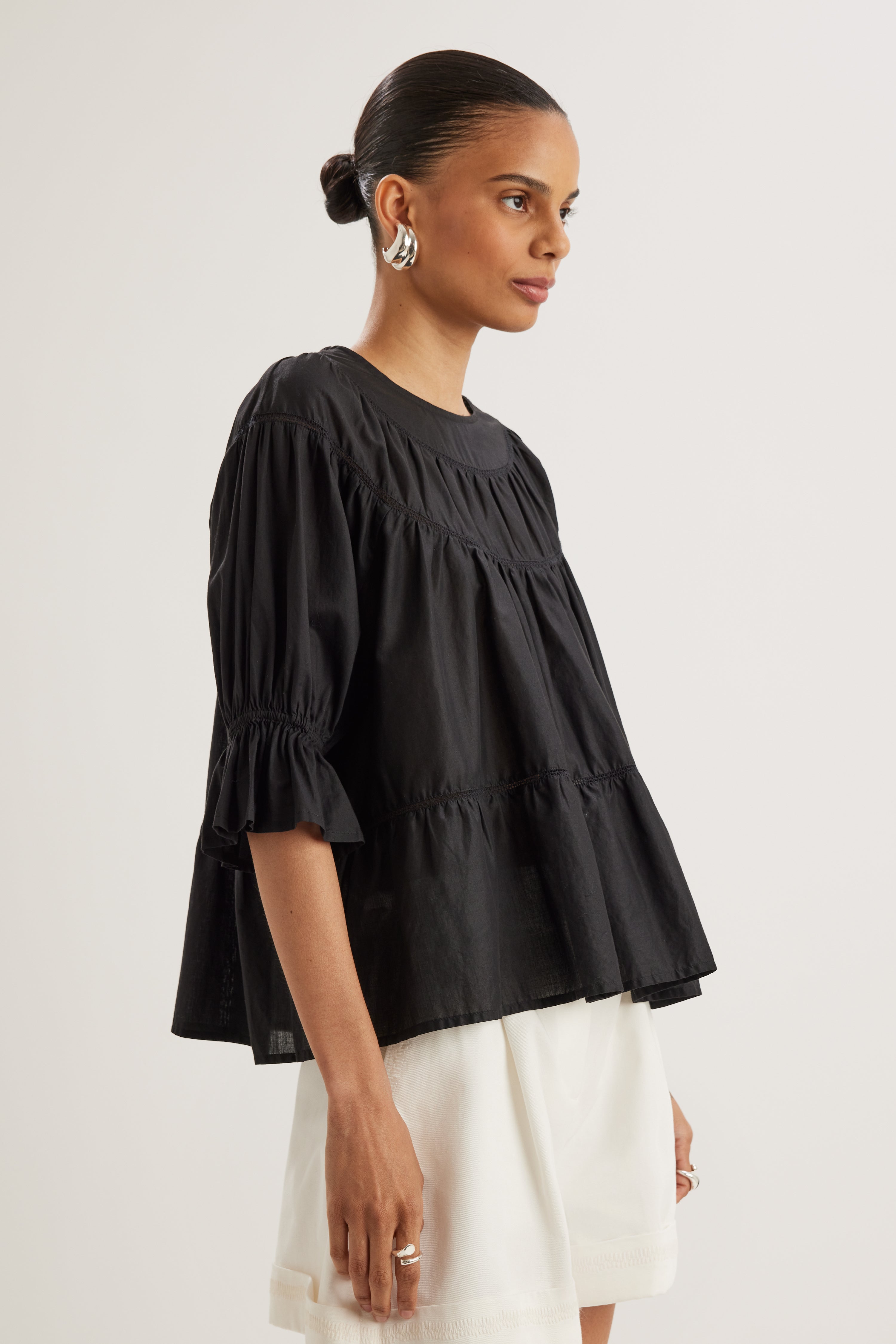 Sol Top in Black