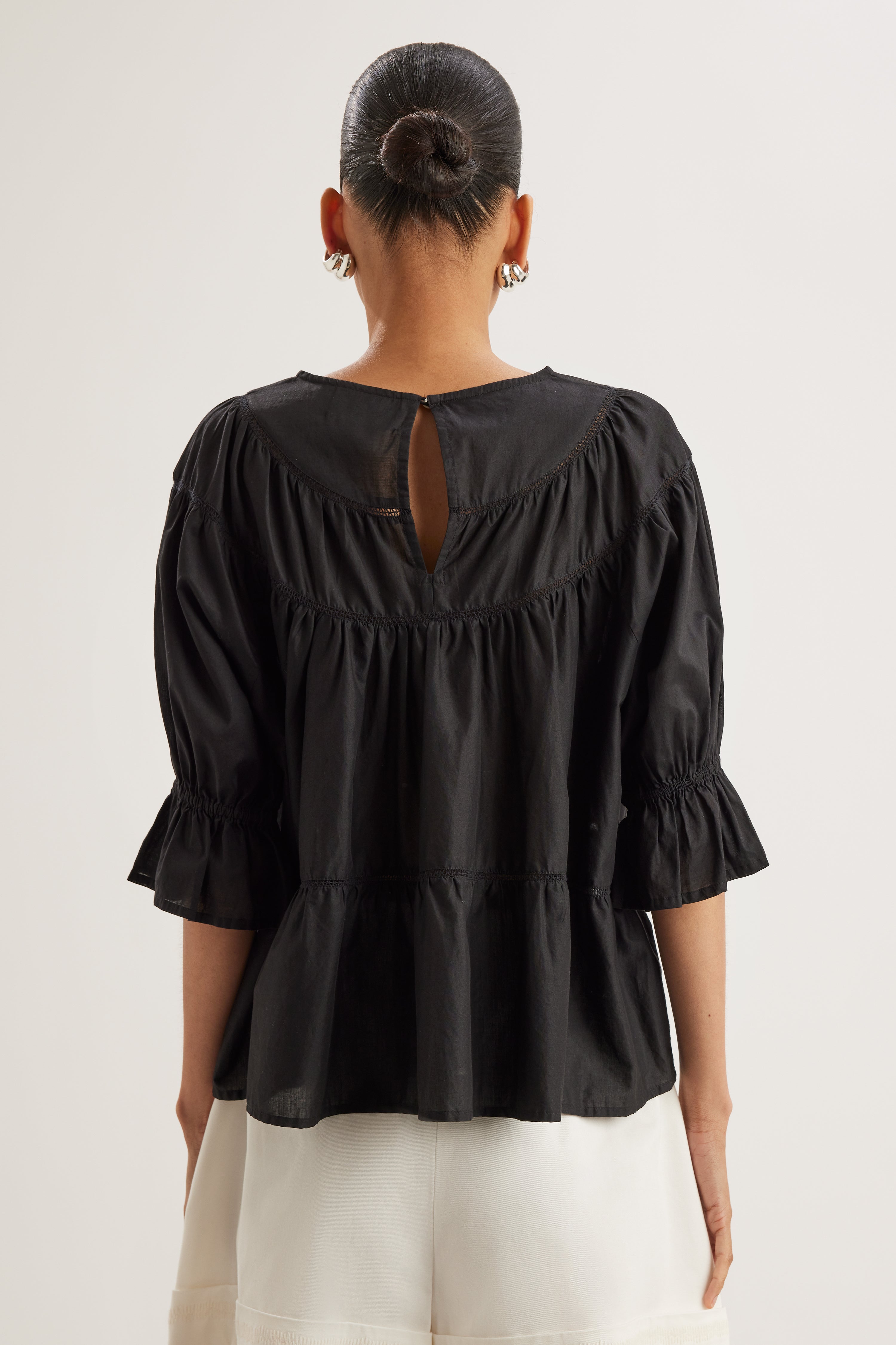 Sol Top in Black