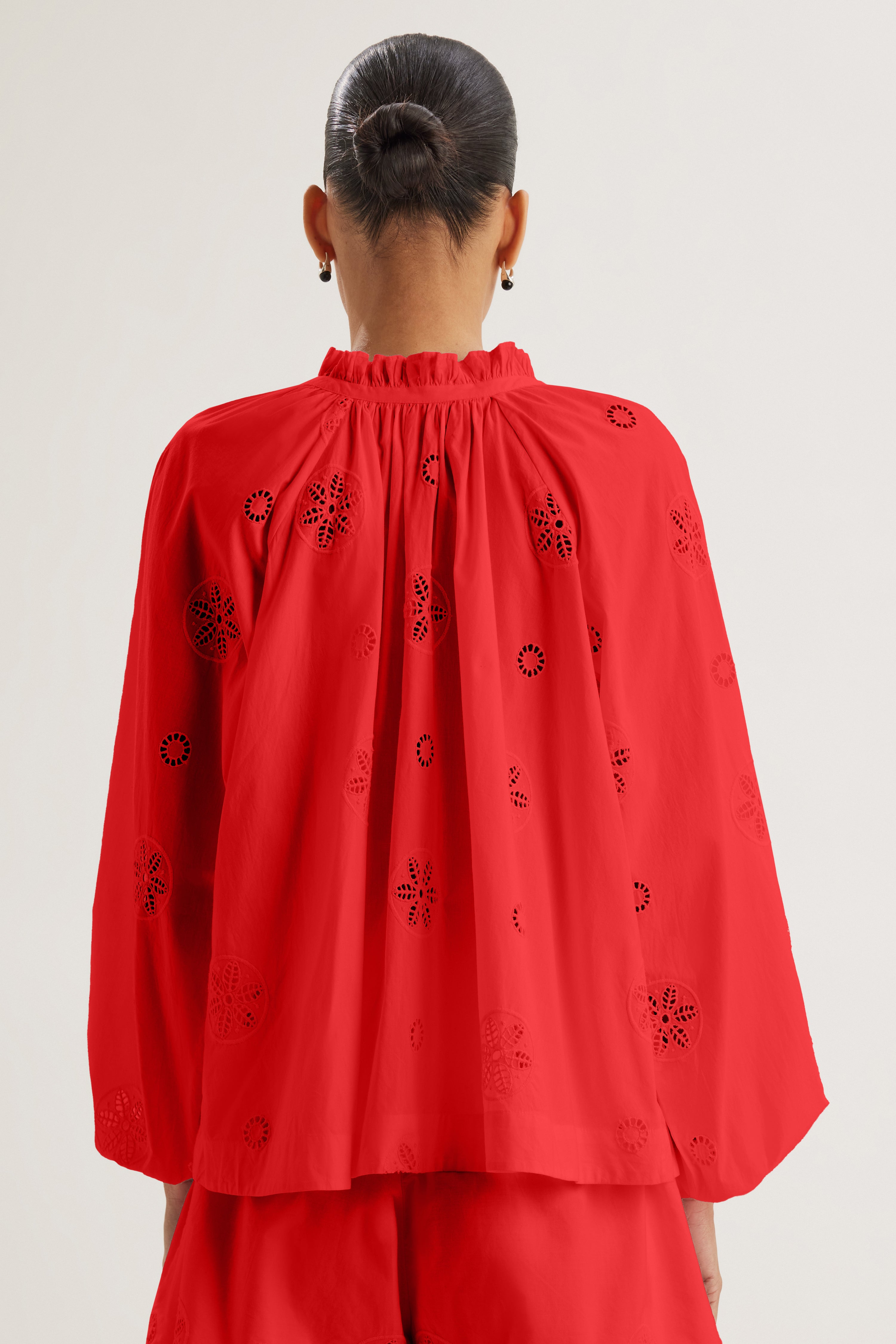 Manon Top in Cherry