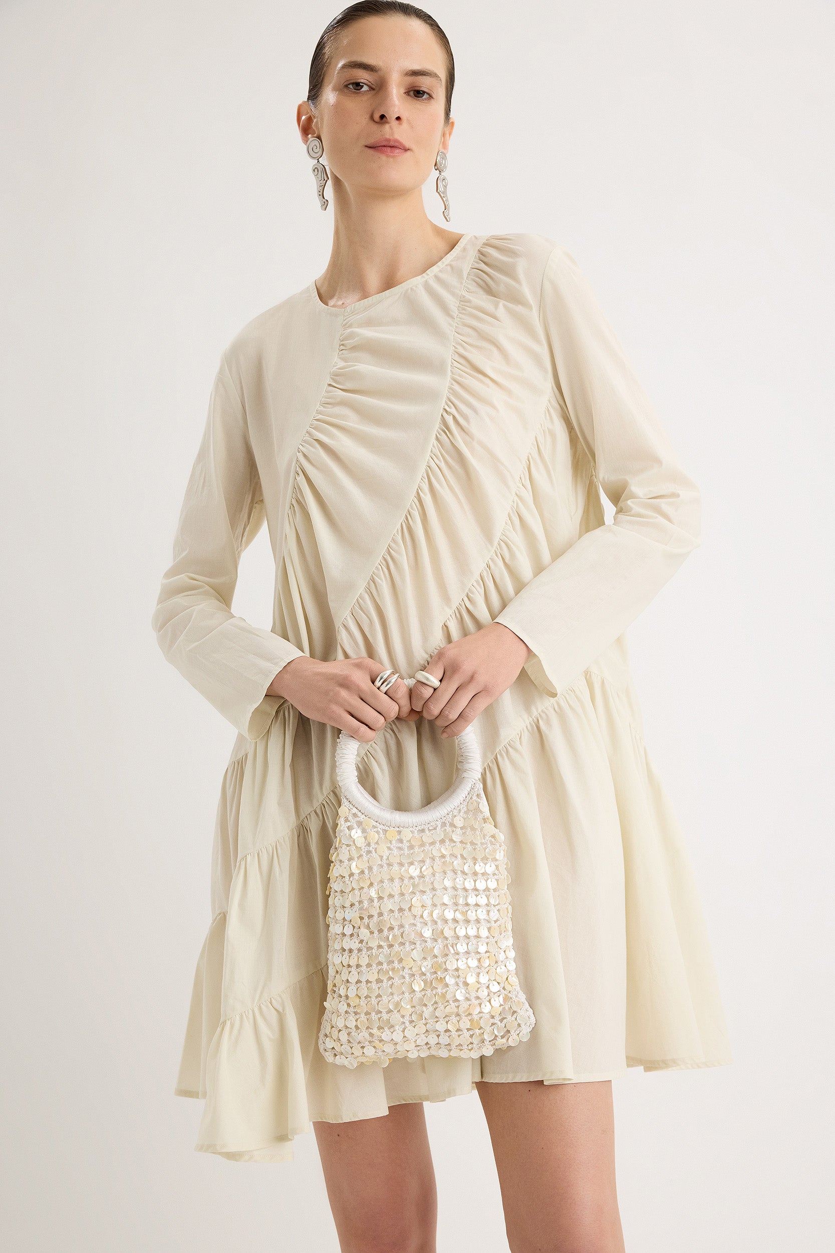 Maris Shell Bag in Ivory