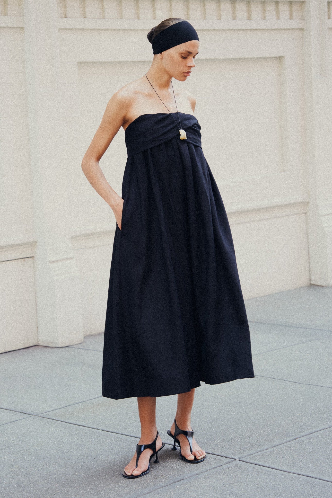 Mogra Dress in Black