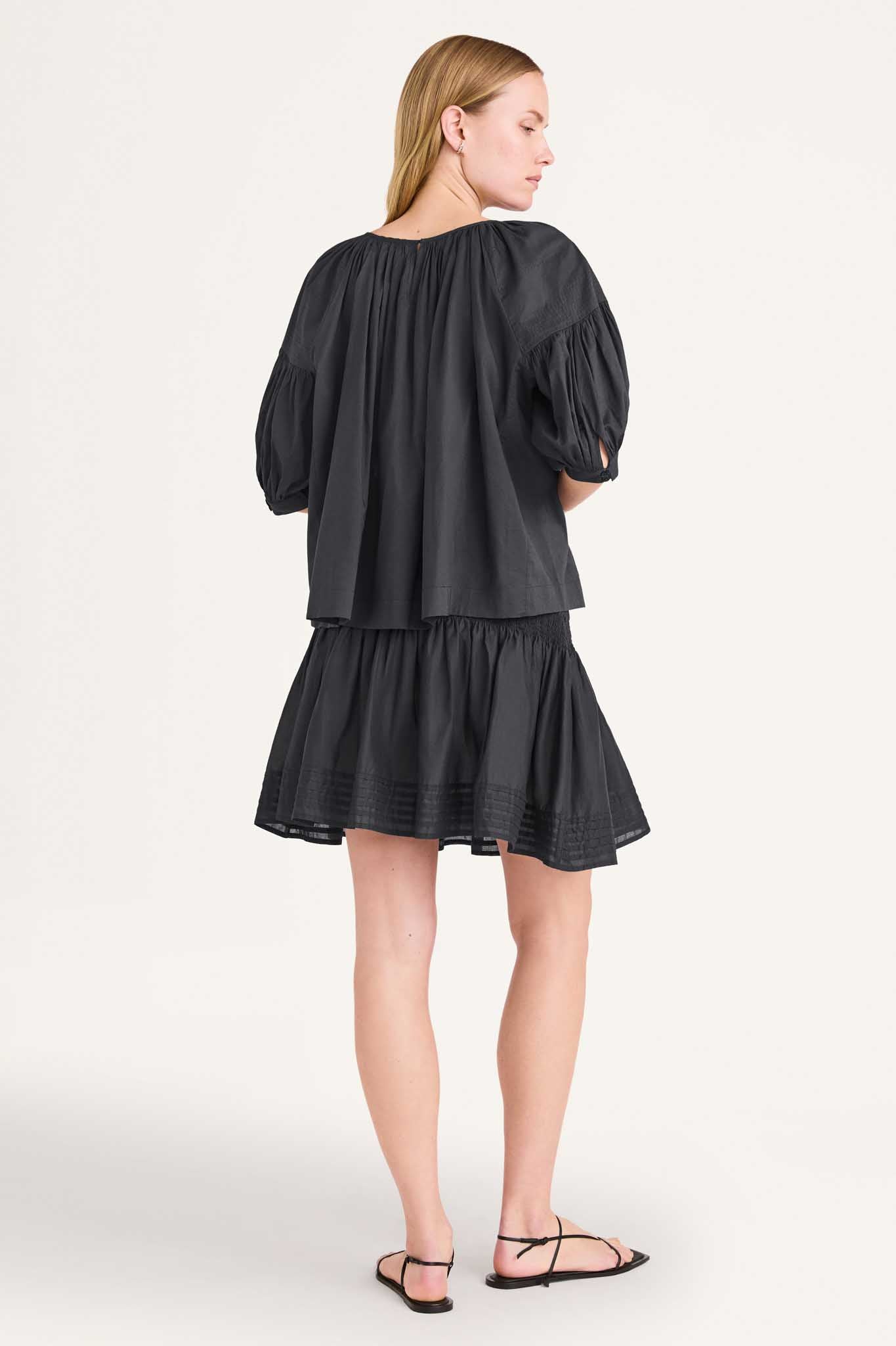 Zenith Top in Graphite