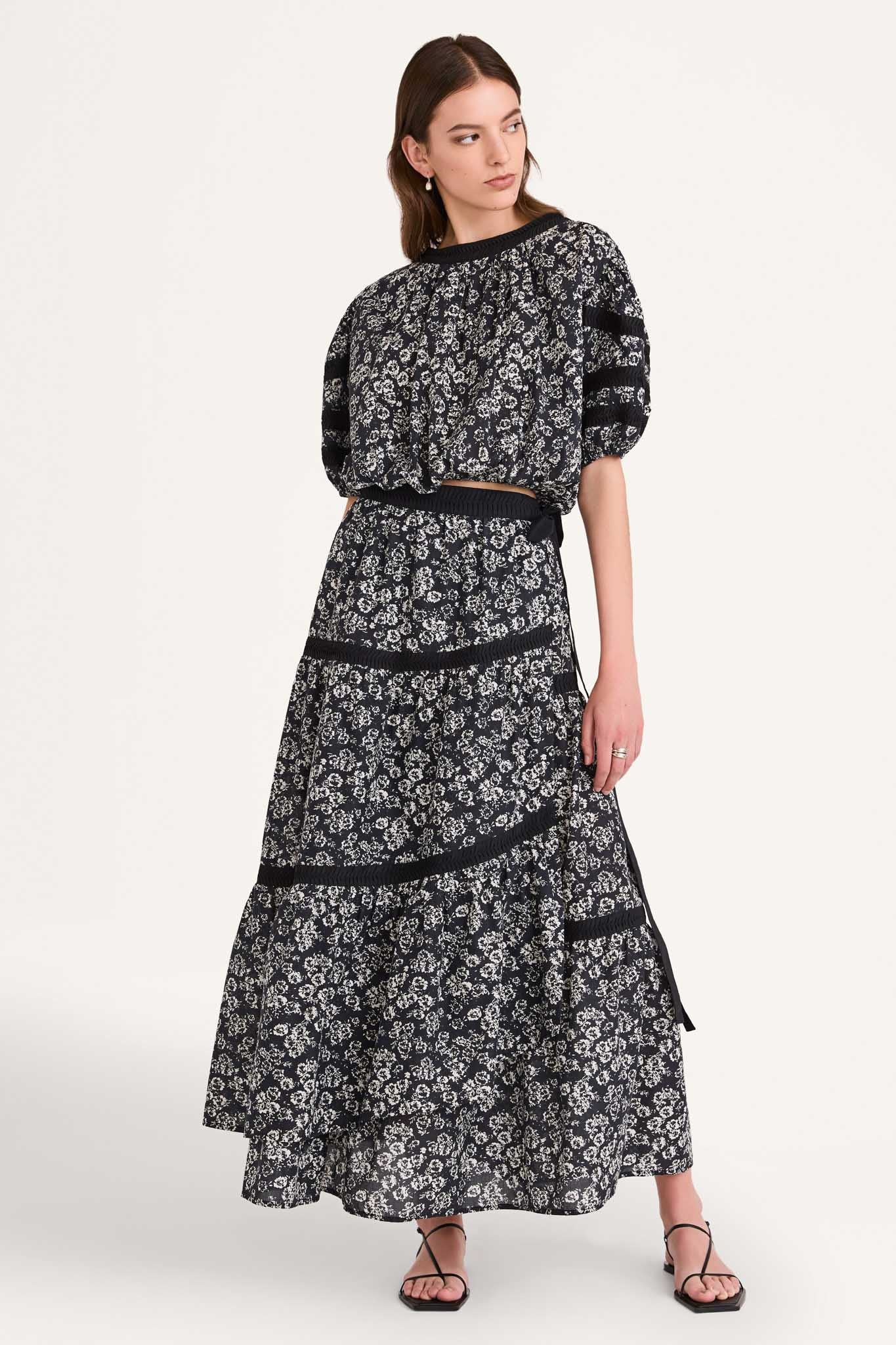 Prins Skirt in Black Stamped Floral Print